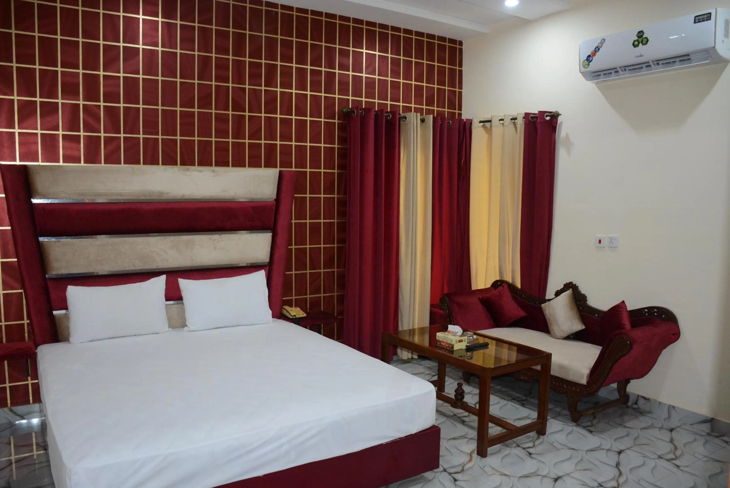 Photo of the whole room in Hotel The Taj Multan