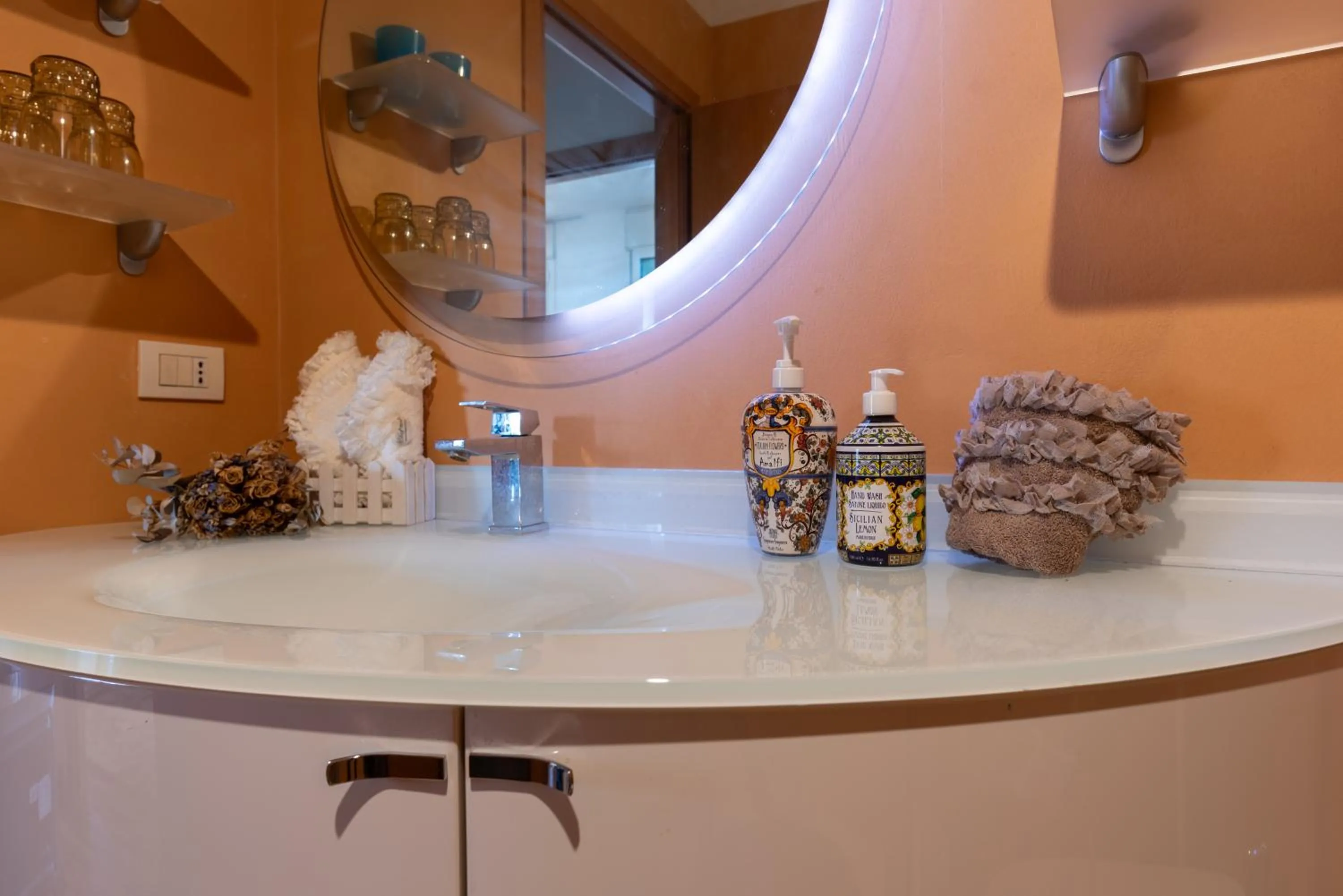 Bathroom in Borgo Masini Gold