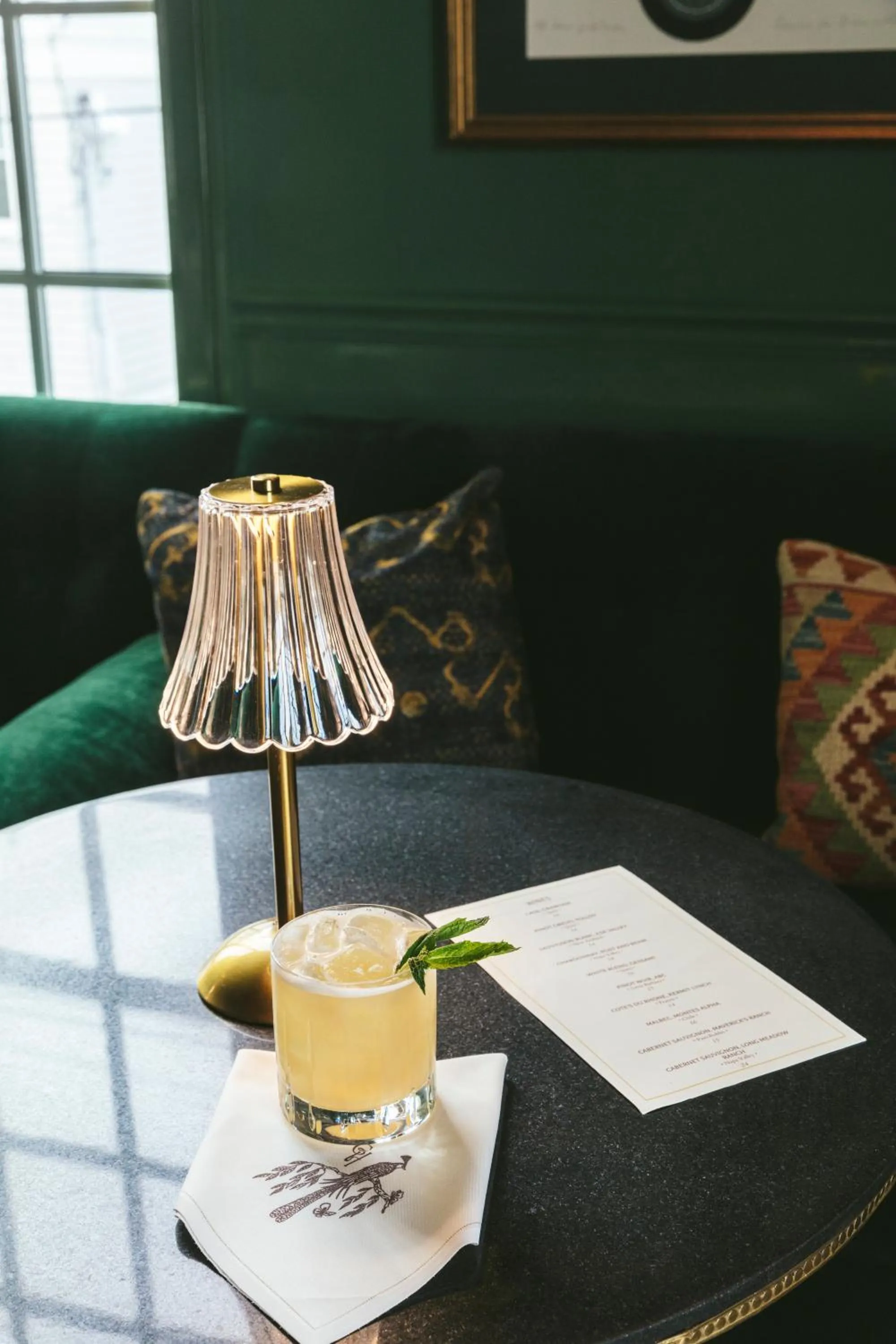 Restaurant/places to eat in Gardiner House