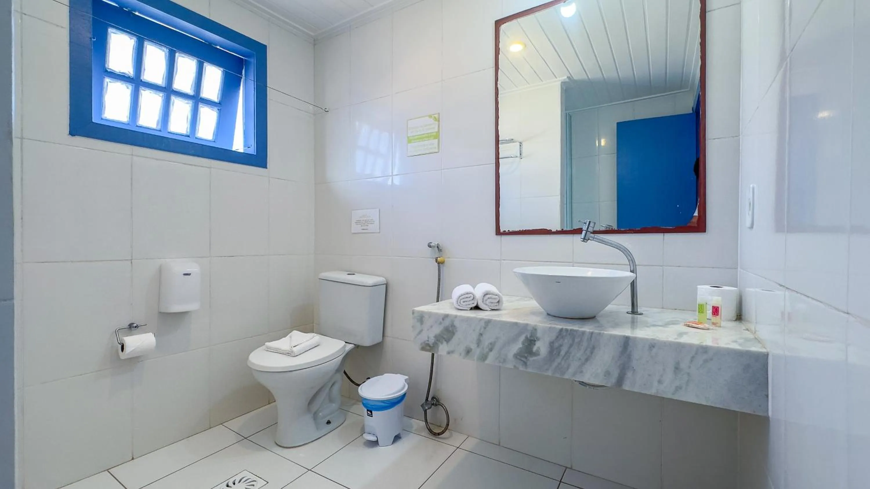 Shower in Pousada Vila Capri