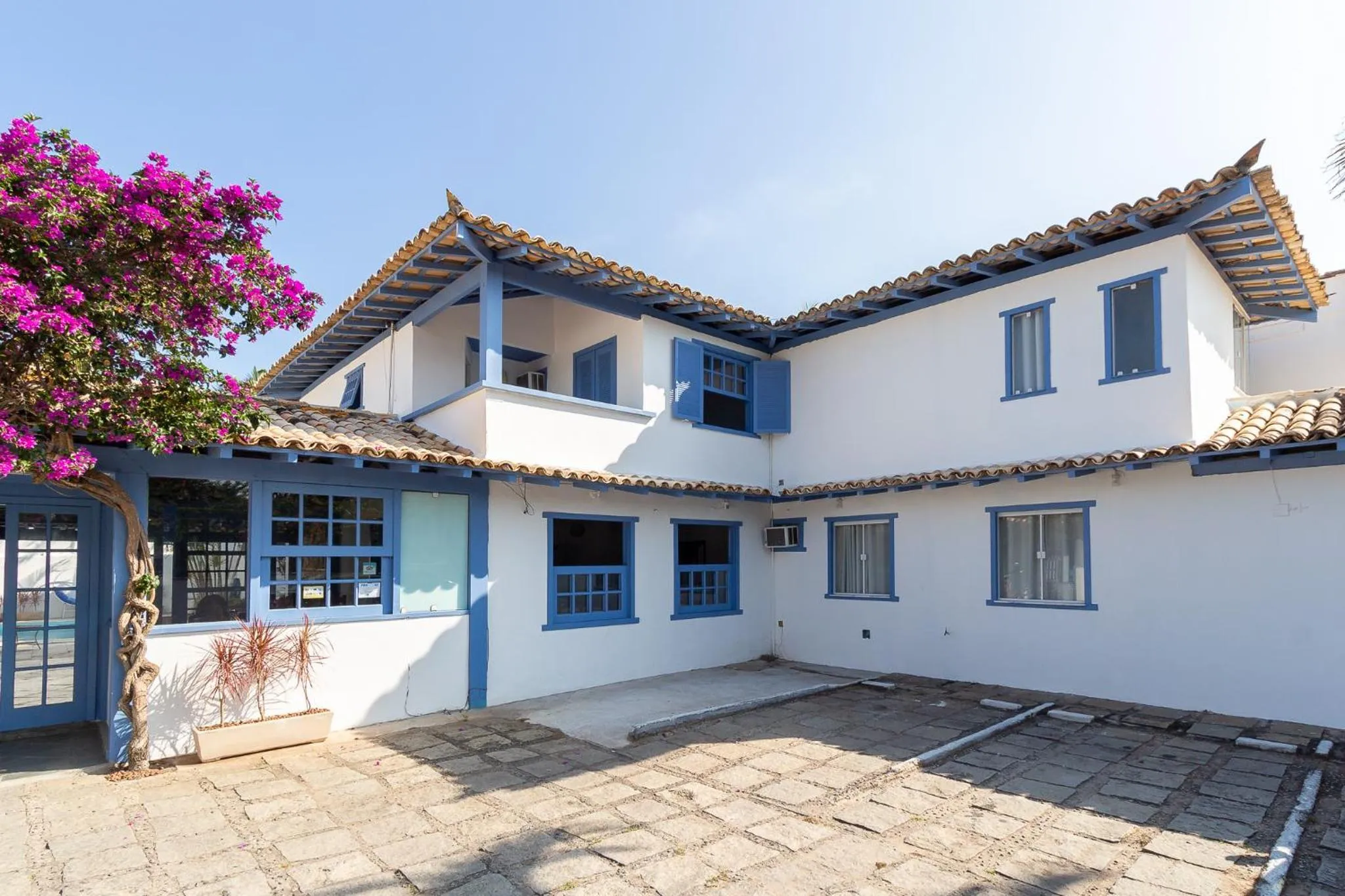 Property building in Pousada Vila Capri