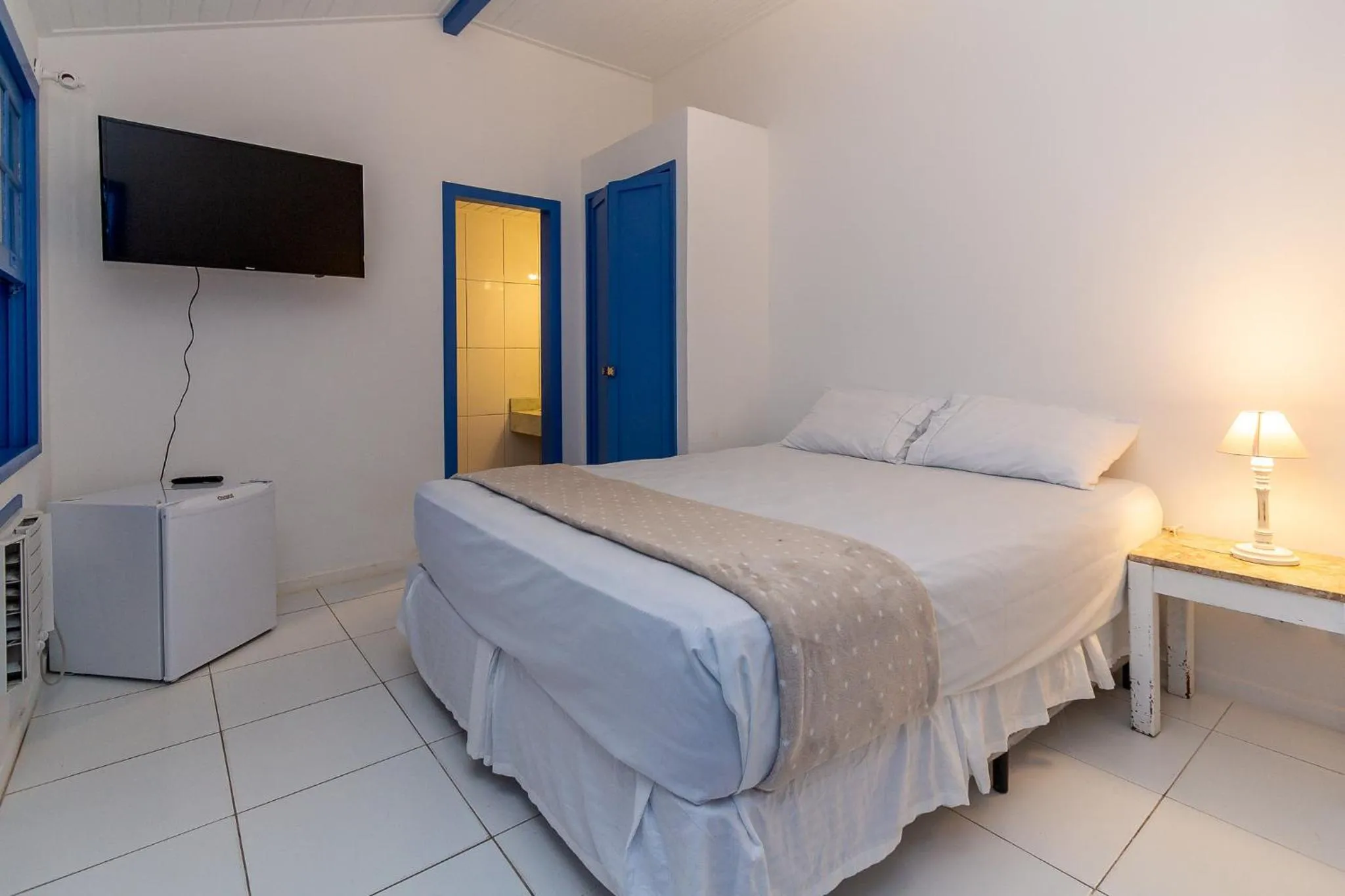 Photo of the whole room, Bed in Pousada Vila Capri