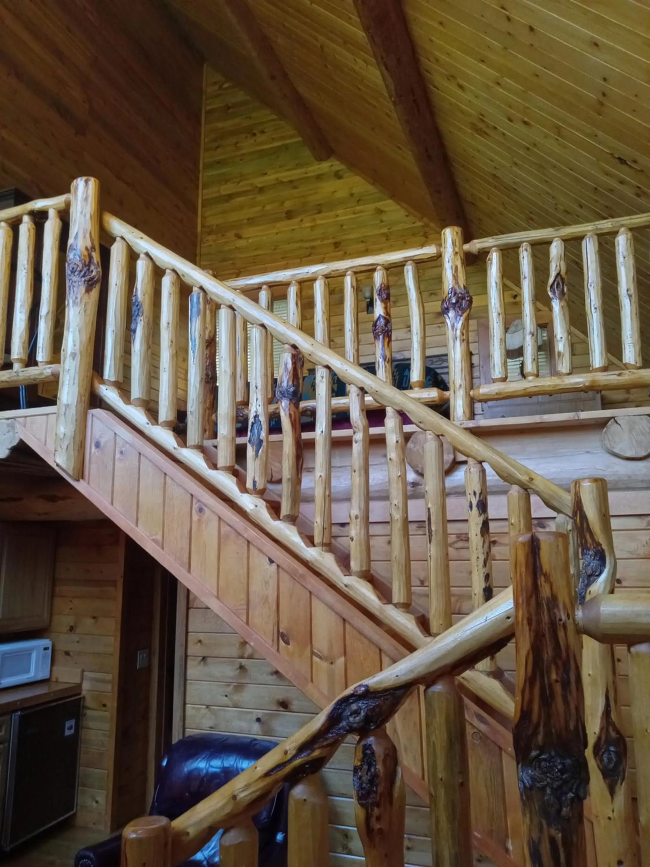 Hearthstone Elegant Lodge