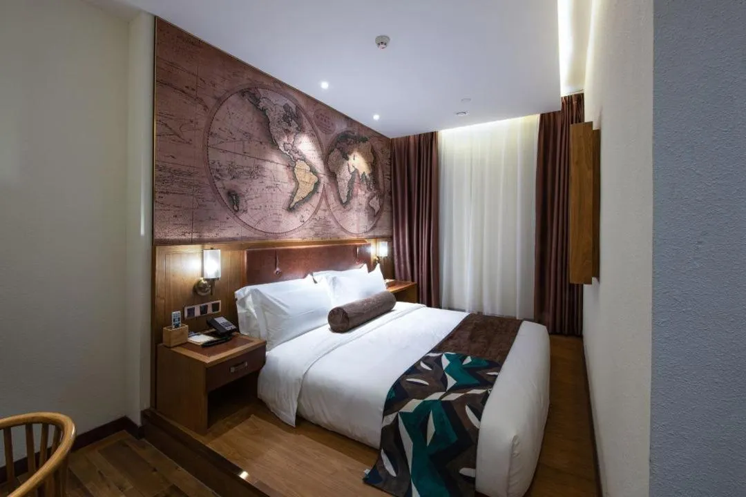 JAMES JOYCE COFFETEI- Guangzhou Beijing Road Metro Station Pedestrian Street Branch