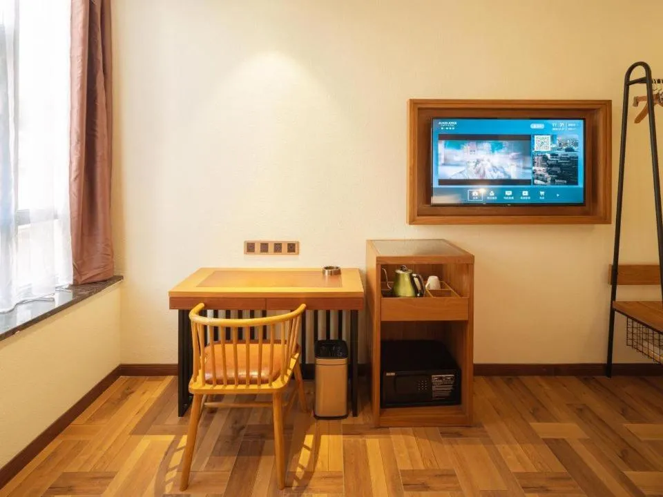 JAMES JOYCE COFFETEI- Guangzhou Beijing Road Metro Station Pedestrian Street Branch