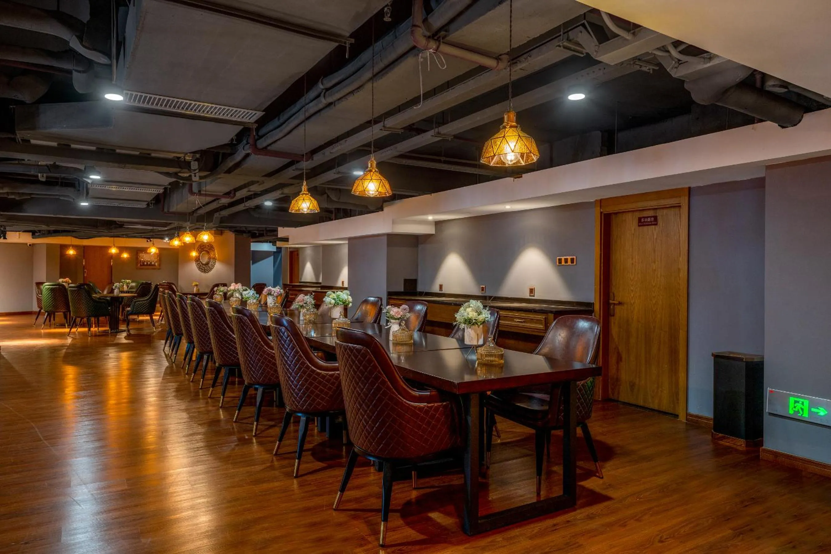 JAMES JOYCE COFFETEI- Guangzhou Beijing Road Metro Station Pedestrian Street Branch