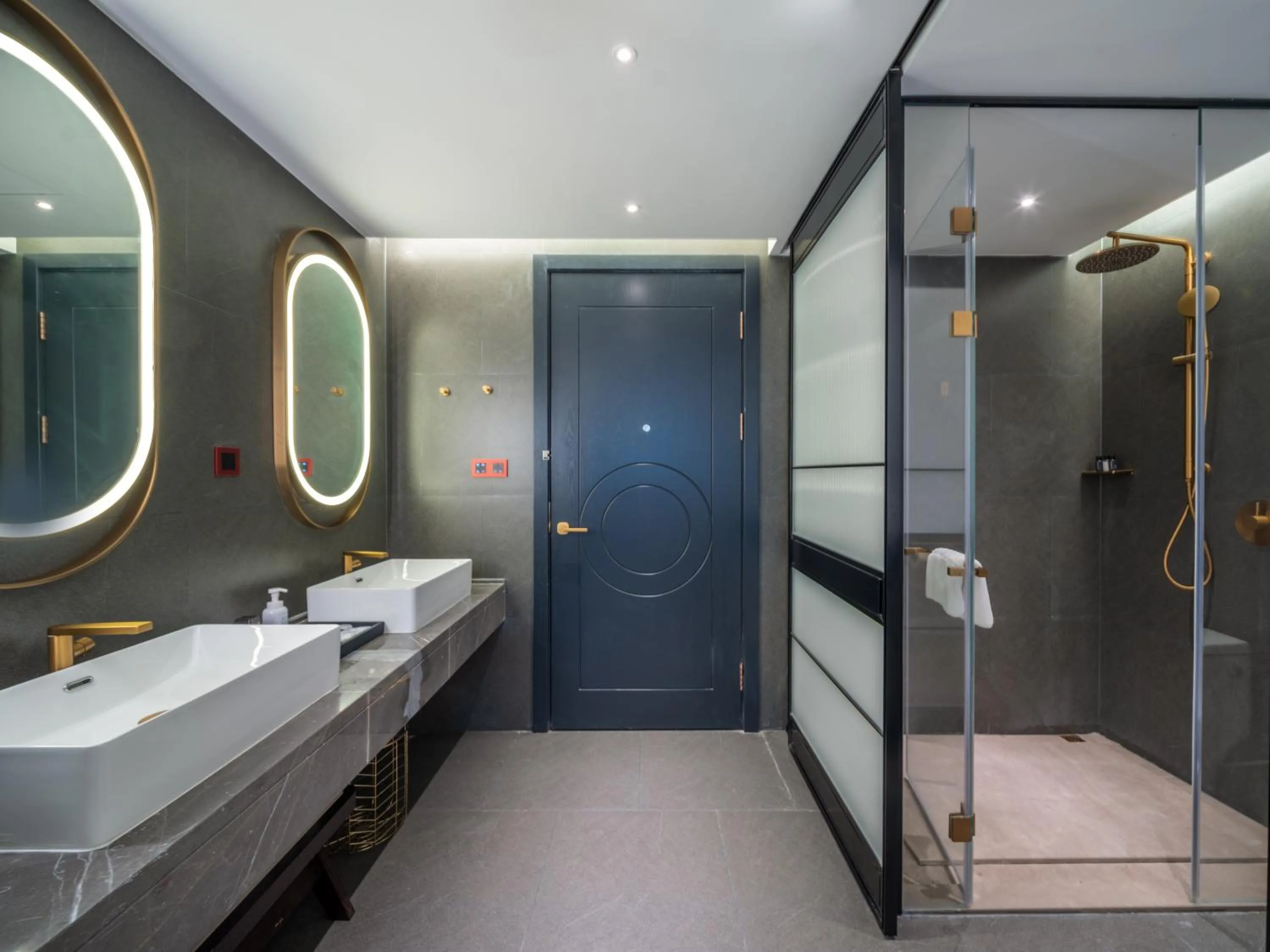 Shower in 西安钟楼枫渡酒店永兴坊地铁站店