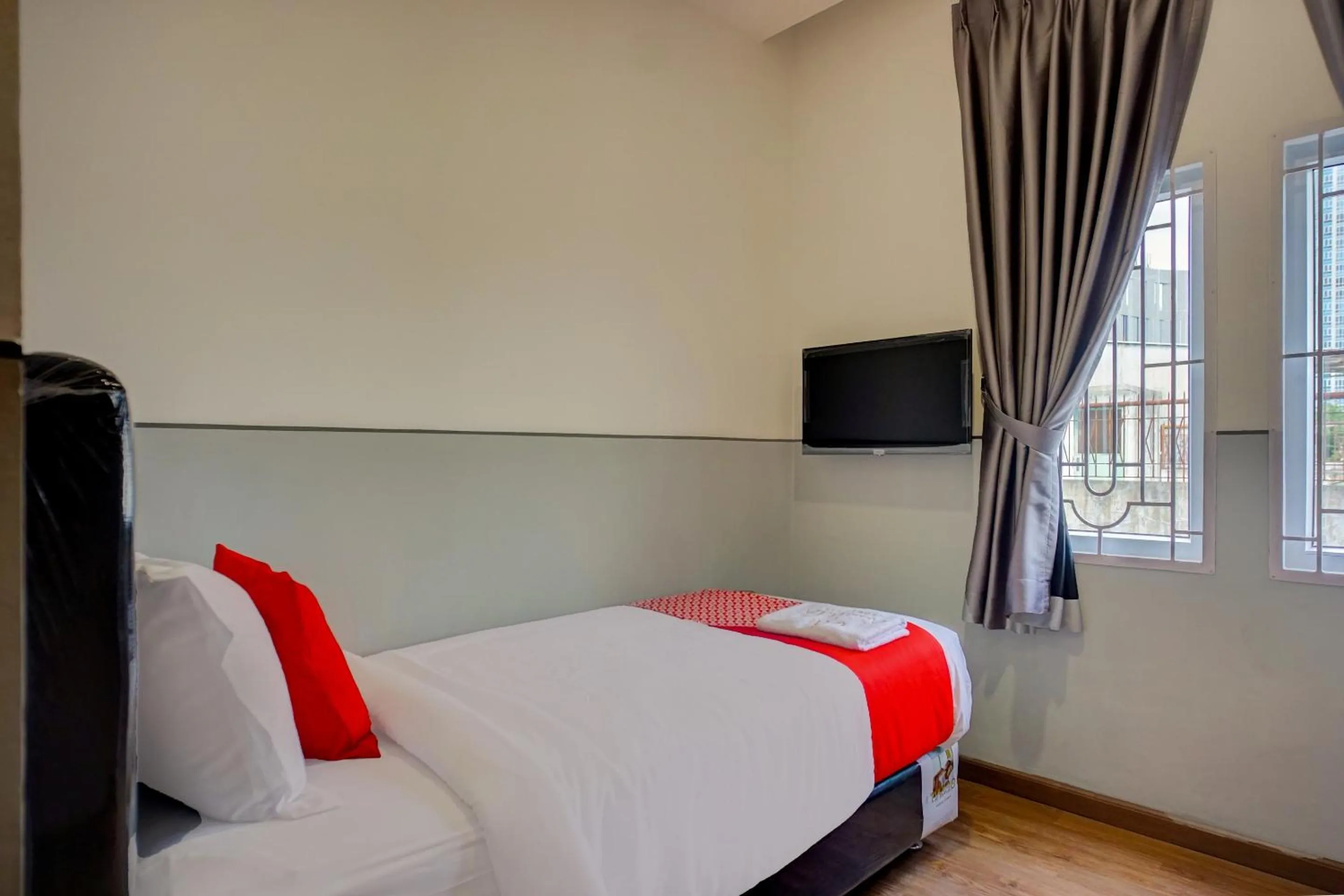 Bedroom, Bed in Hotel O Alhesa Residence