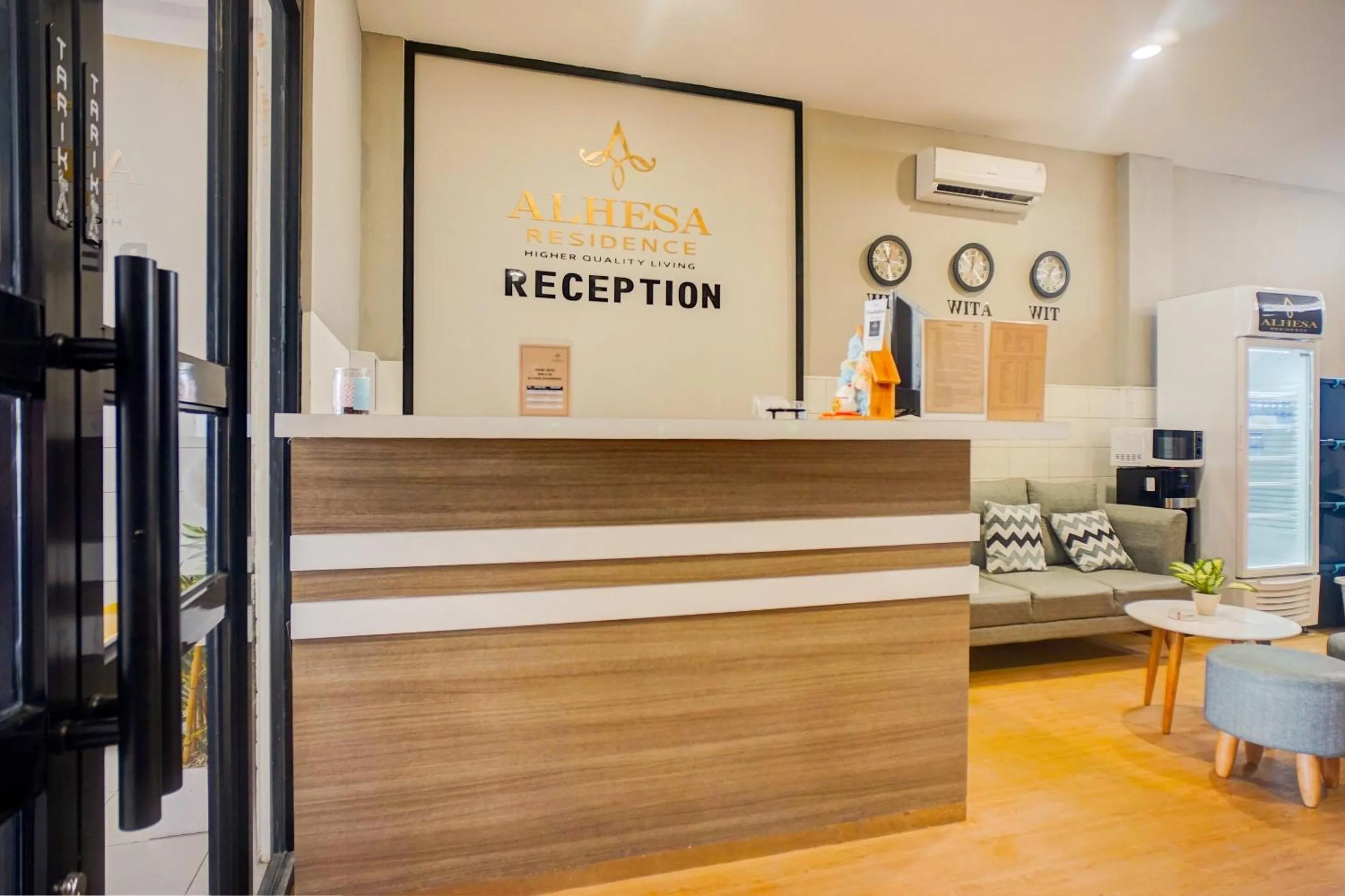 Lobby or reception in Hotel O Alhesa Residence