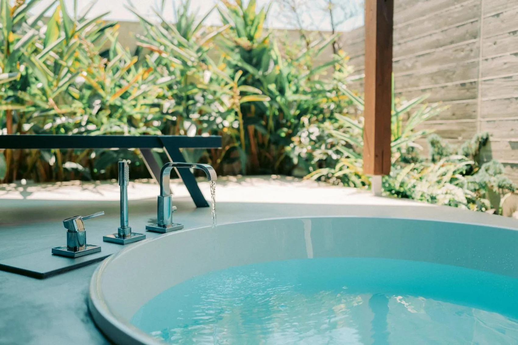 Pool view in Tanegashima Araki Bekkan