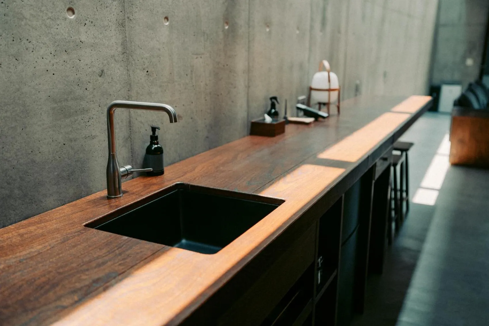 furniture in Tanegashima Araki Bekkan