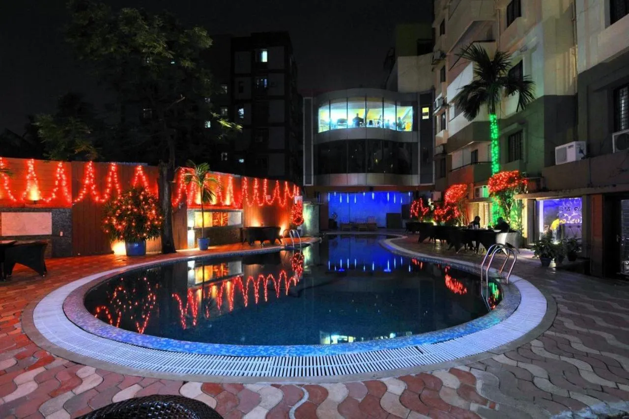 Night in HOTEL SUN GREEN