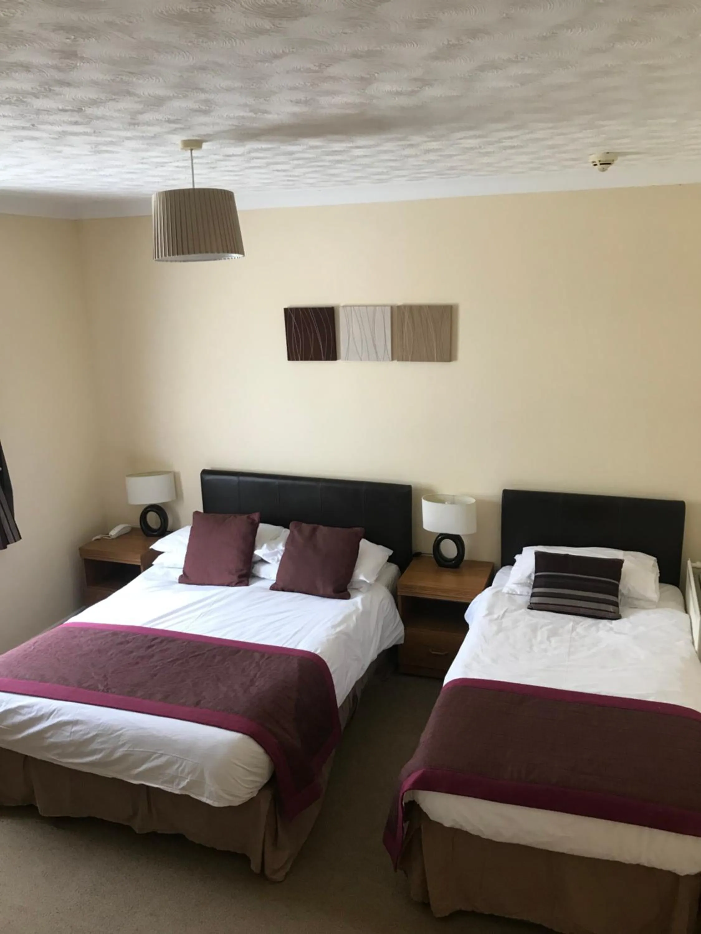 Bedroom, Bed in Anchorage Hotel & Spa