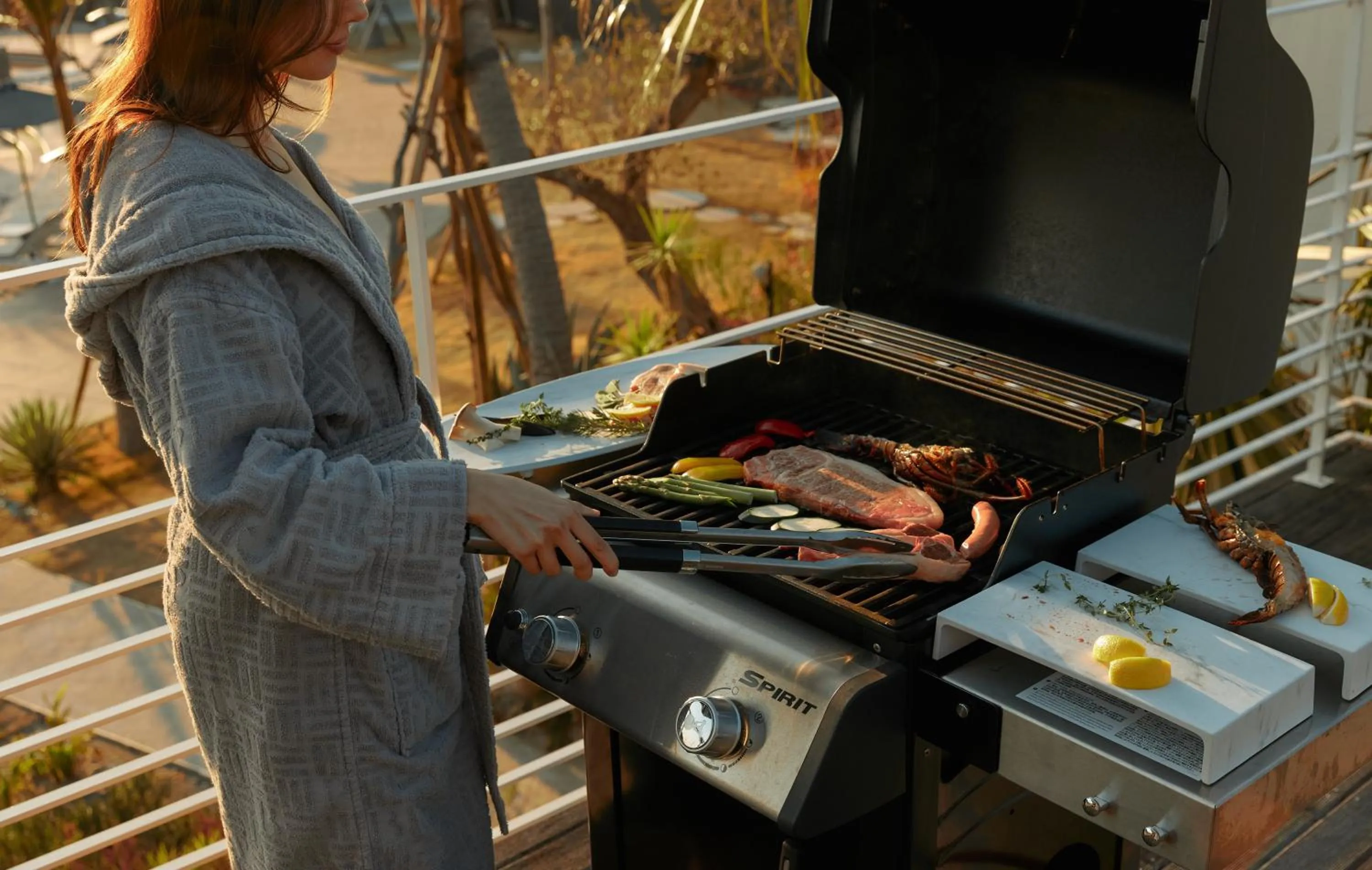 BBQ facilities in BOTANICAL POOL CLUB