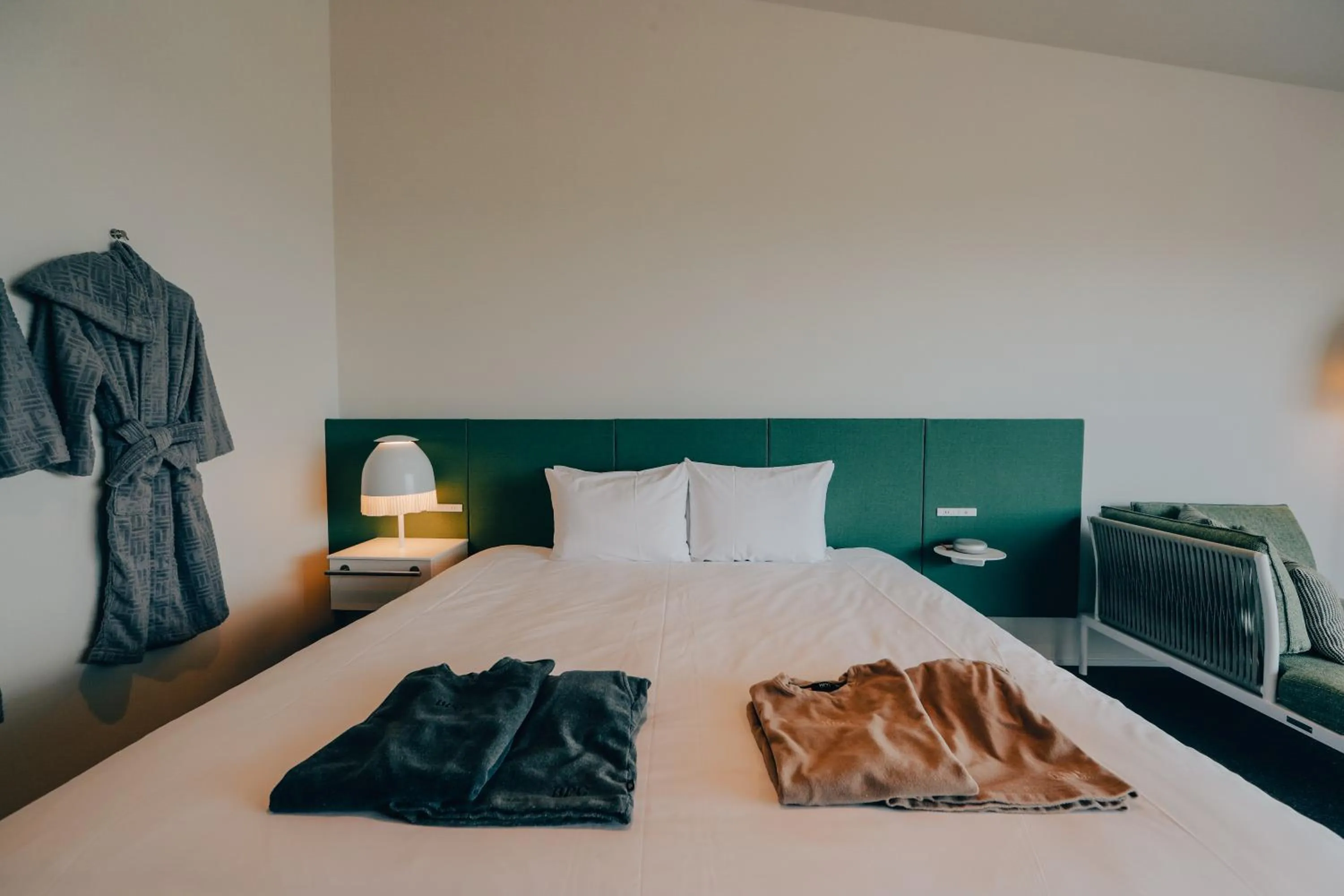 Bed in BOTANICAL POOL CLUB