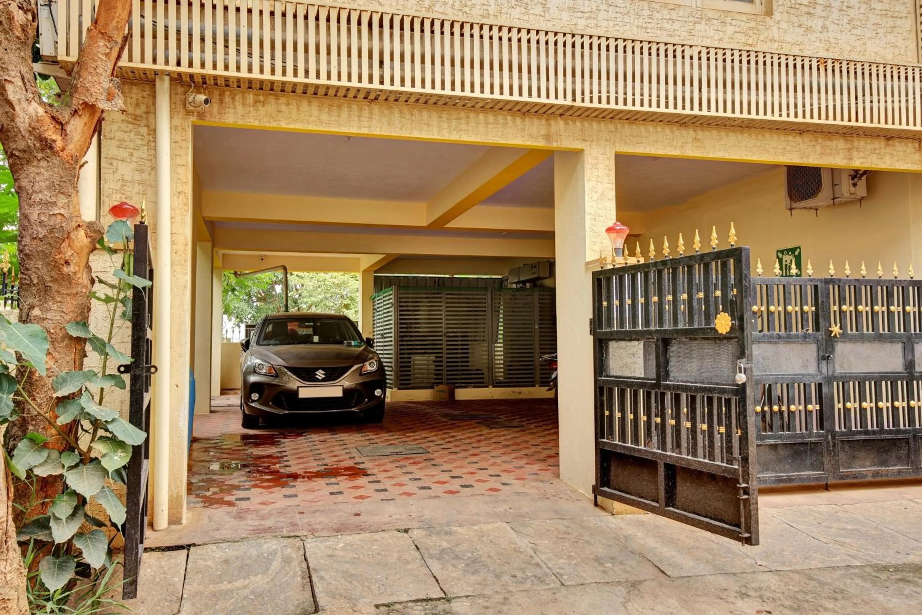 Facade/entrance in Hotel O Metro Inn Manyata