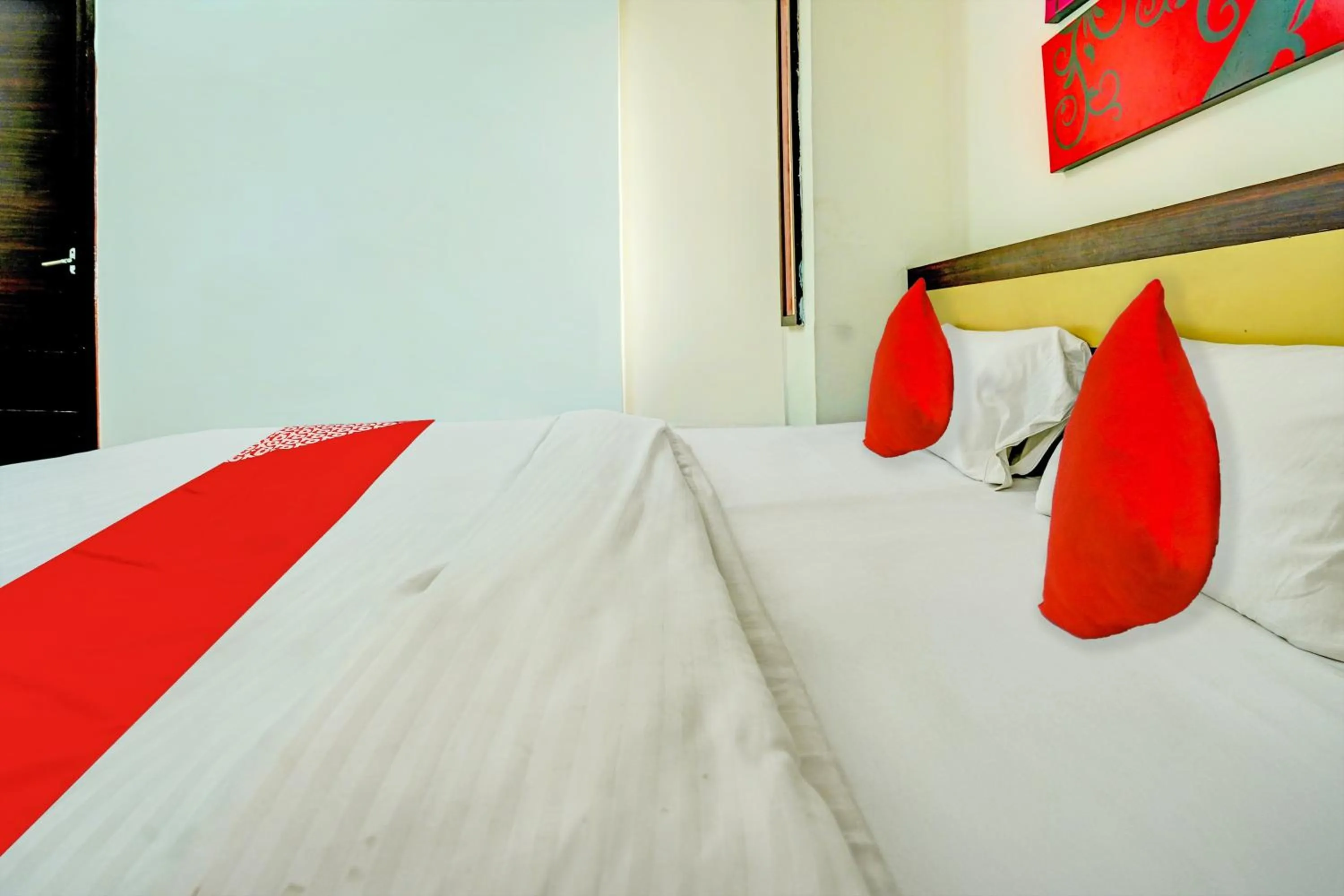 Bedroom, Bed in Hotel O Sunshin Deluxe