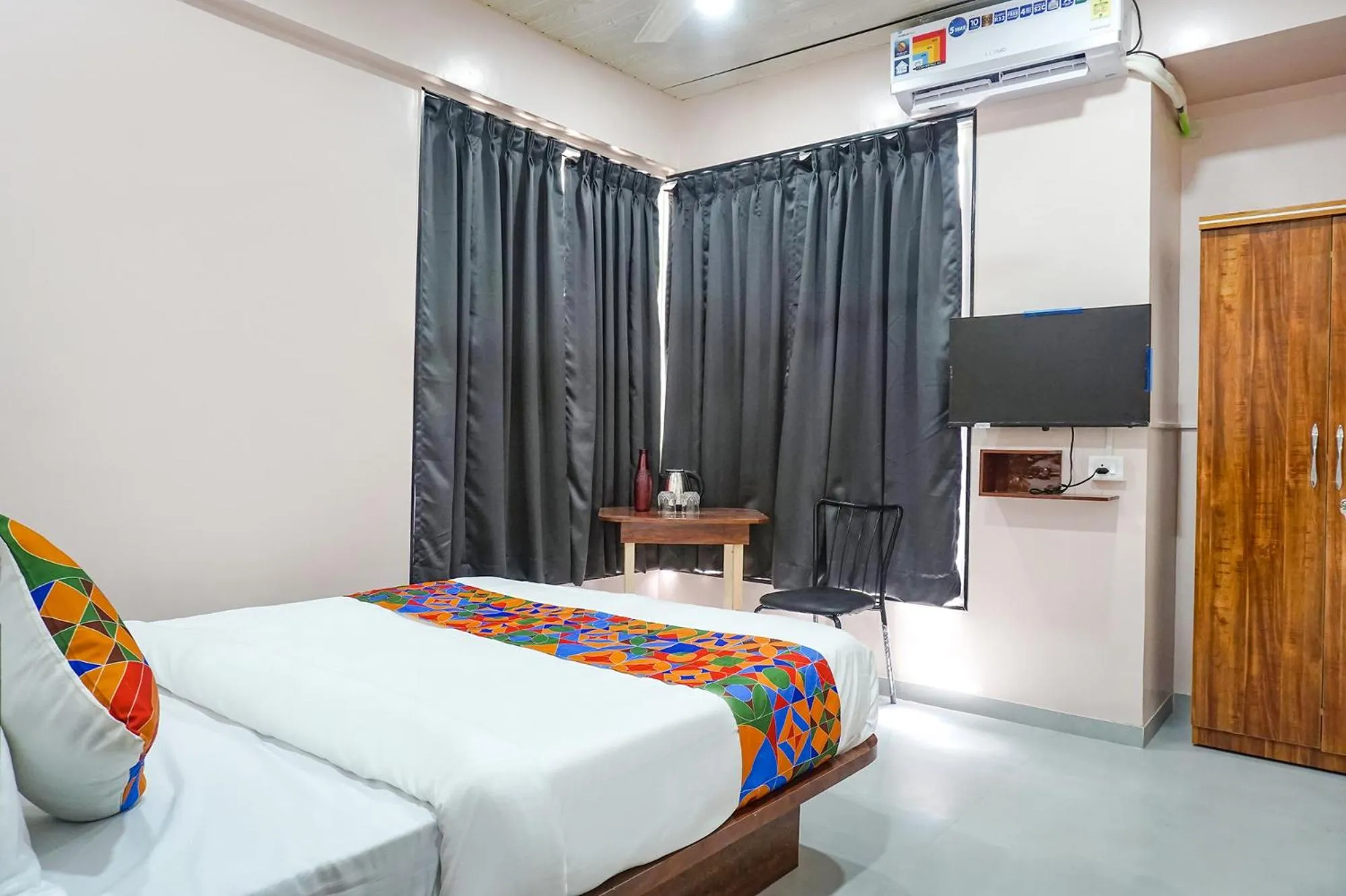 Bed in FabHotel Skyline I - Nr Baner Hill