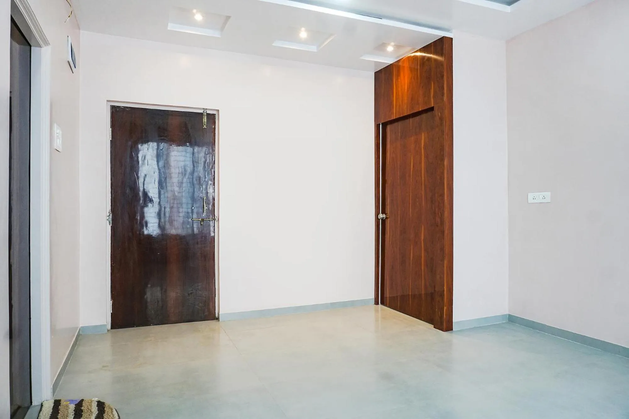 Lobby or reception in FabHotel Skyline I - Nr Baner Hill