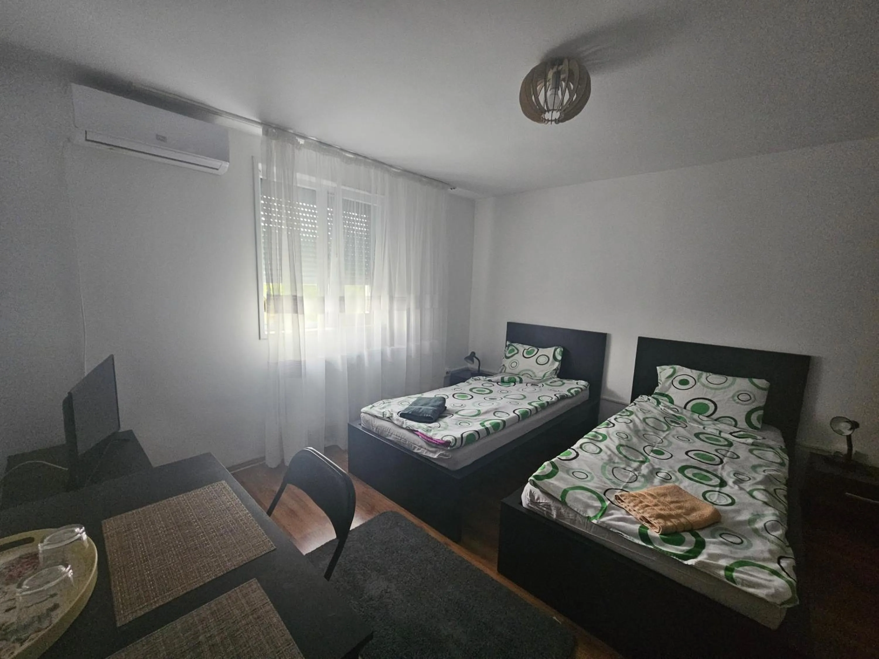 Podgoria Guesthouse- Camere de închiriat