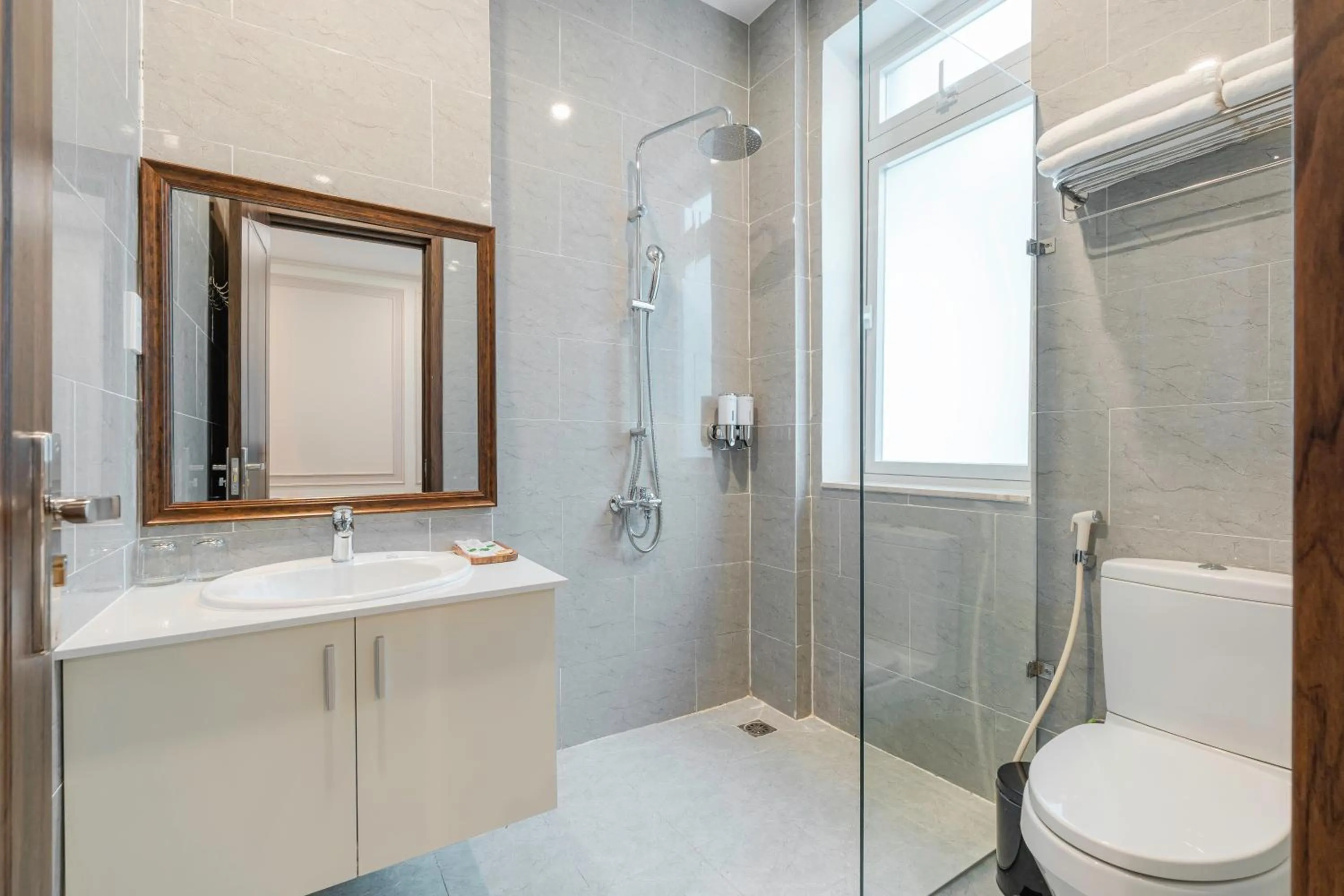 Toilet in PINE VIEW Hotel Dalat