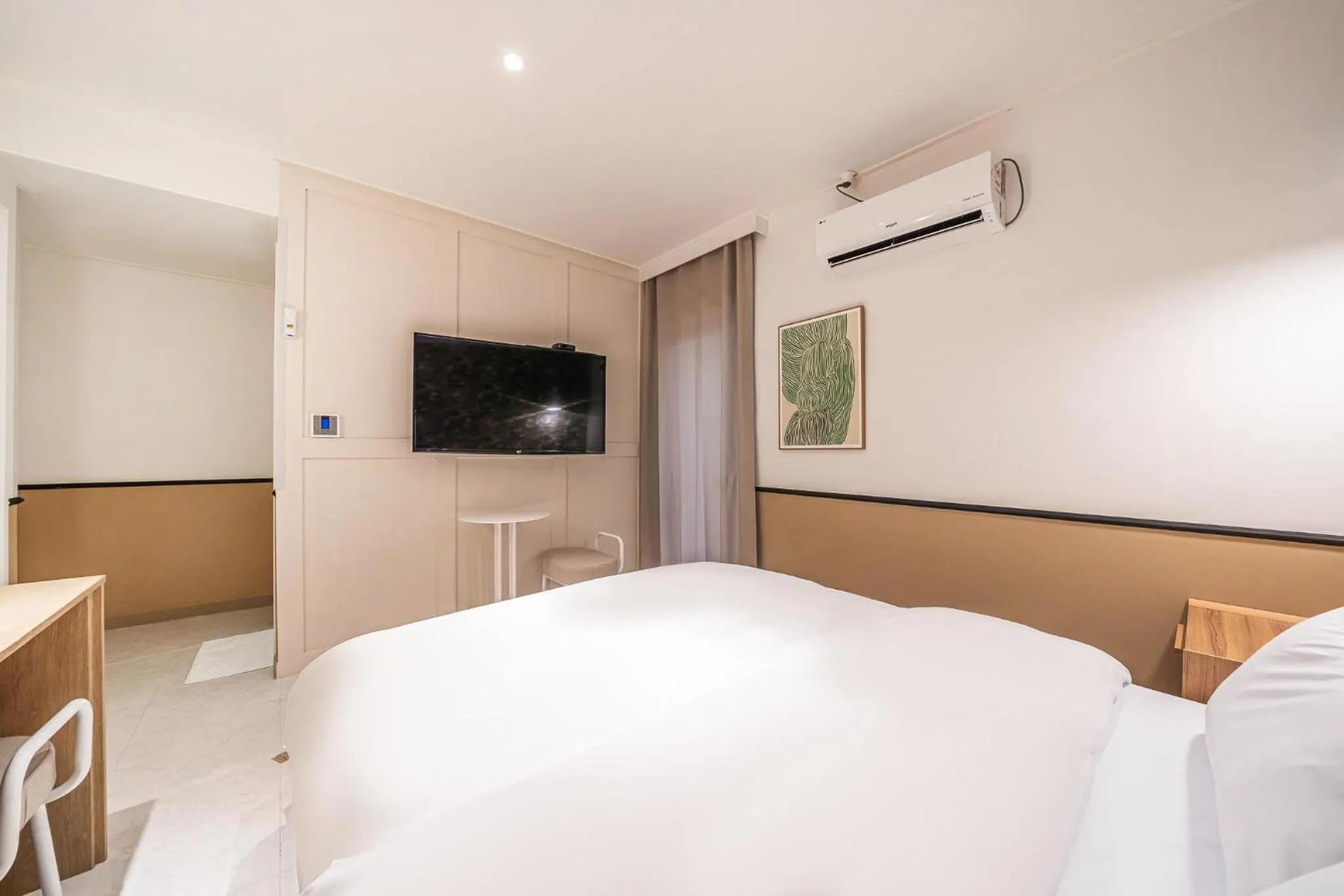 Bed in HOTEL STAY AYANA DAEJEON