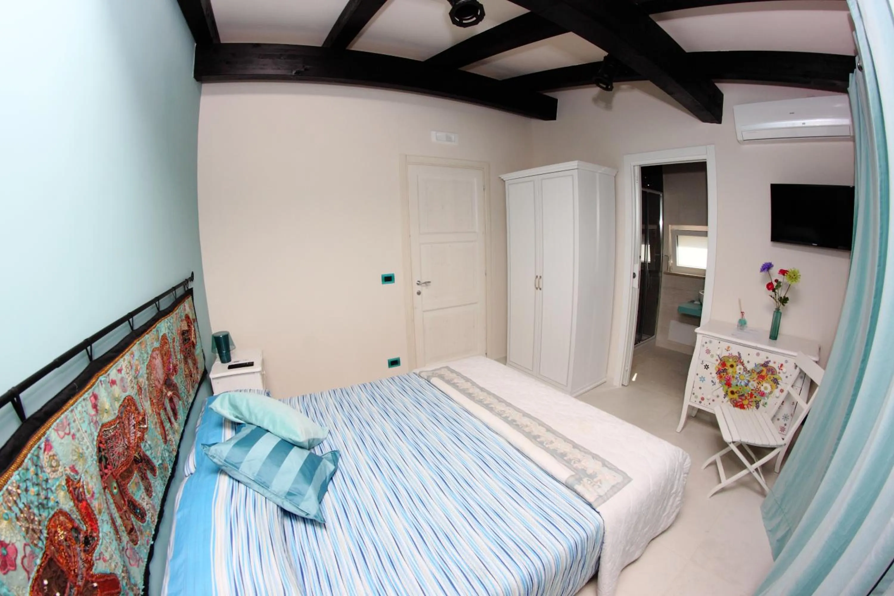 Bed in B&B I Fiori del Mare