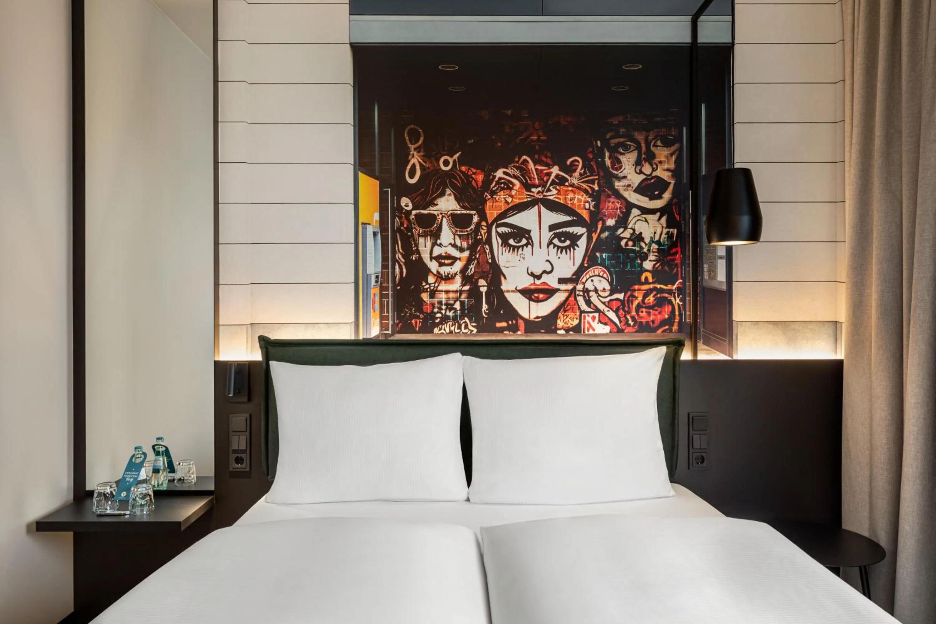 Bedroom, Bed in Vienna House Easy by Wyndham Berlin Potsdamer Platz