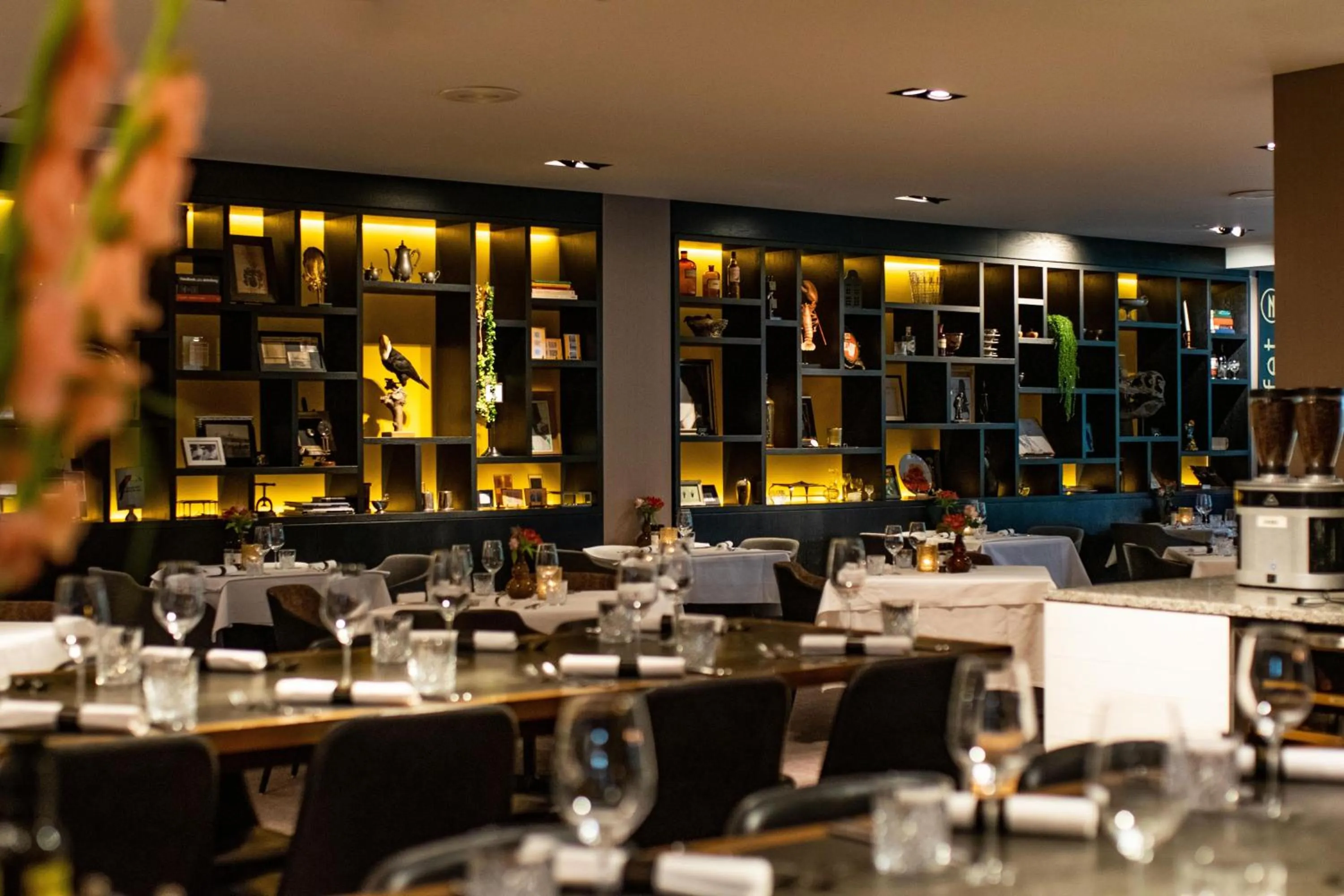 Restaurant/places to eat in Van der Valk Hotel Sassenheim - Leiden