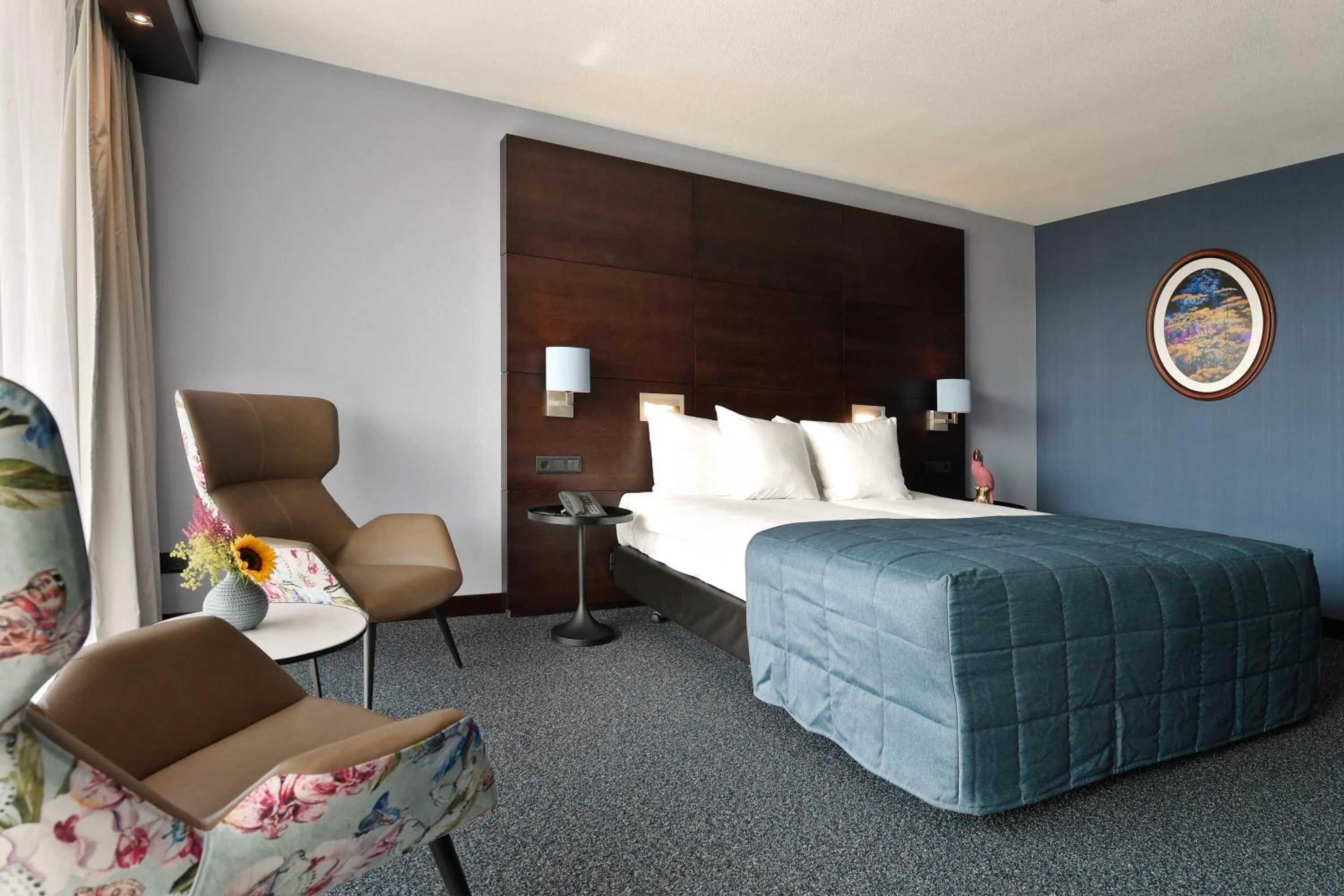 Photo of the whole room, Bed in Van der Valk Hotel Sassenheim - Leiden