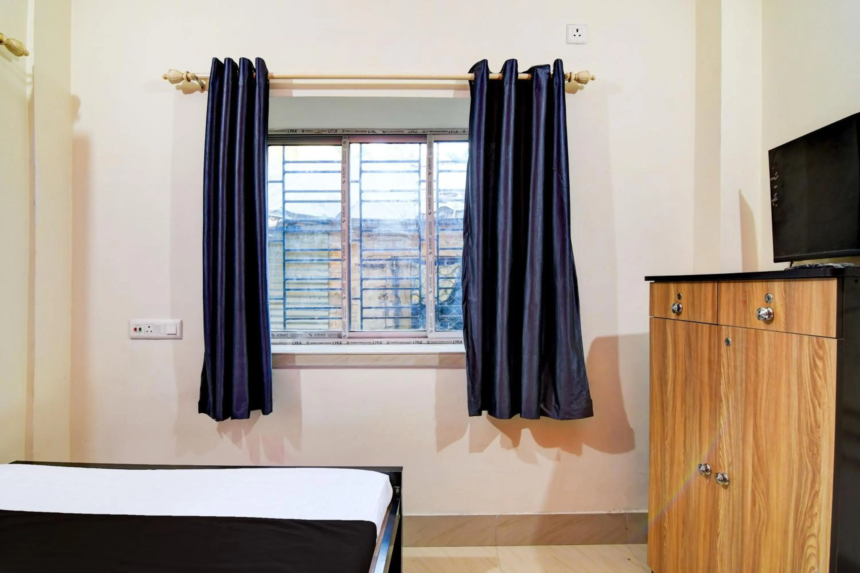 Bedroom, Bed in Hotel O DA Guest Home