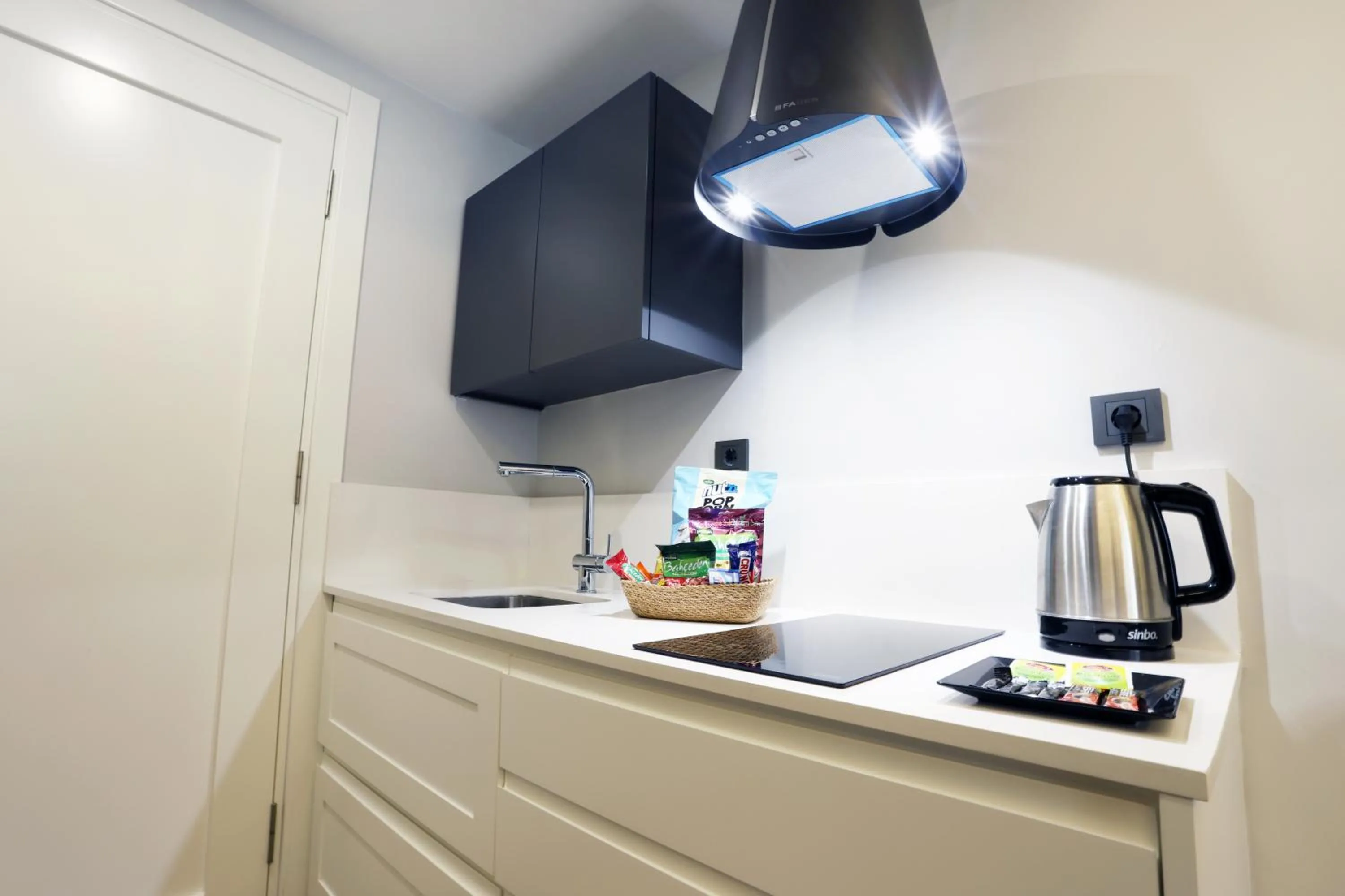 Kitchen or kitchenette in Riva Hotel Alsancak