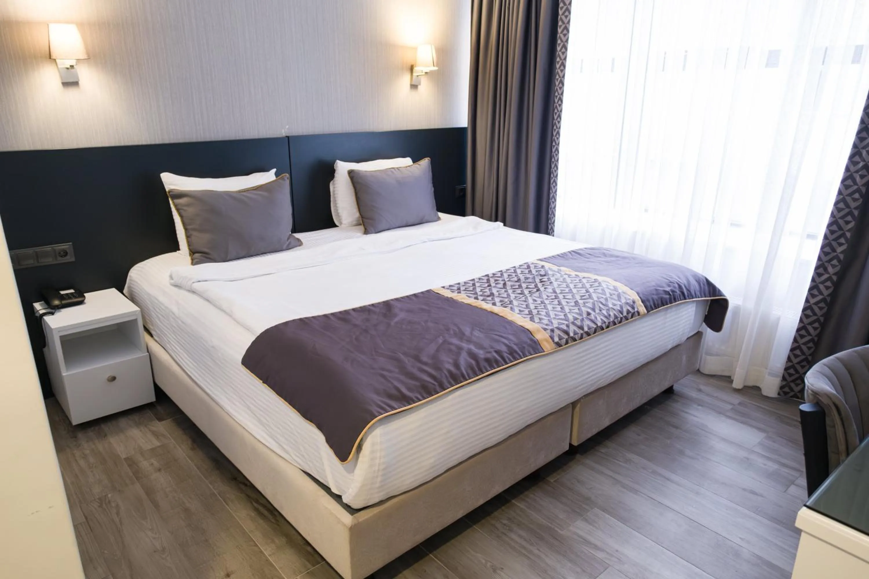 Bed in Riva Hotel Alsancak