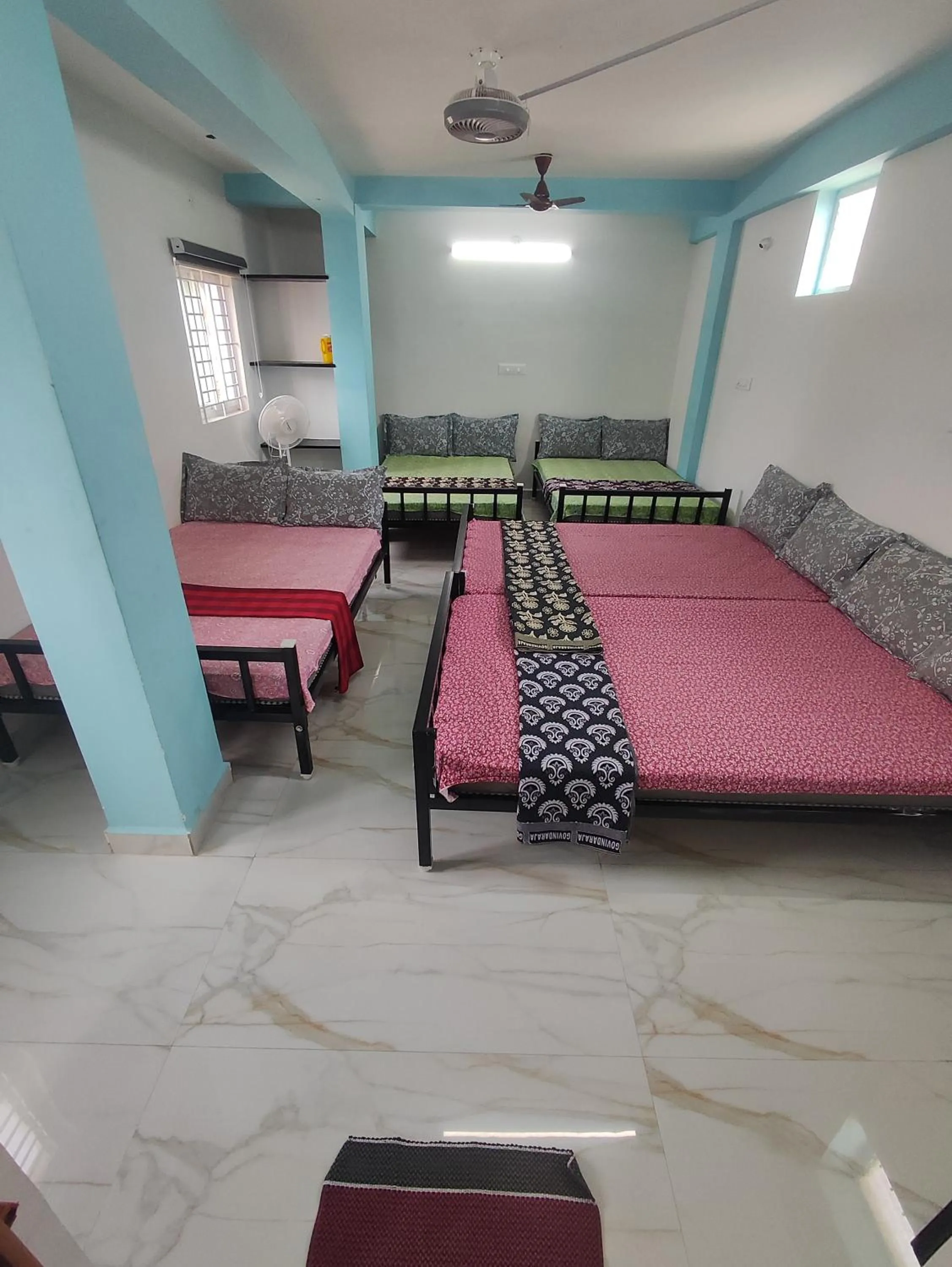 Bed in Sri Aksha Residency