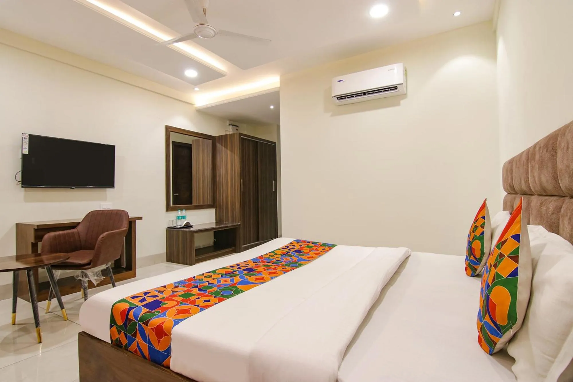 Bed in FabHotel Prism Grand - Nr Zirakpur Bus Stand'