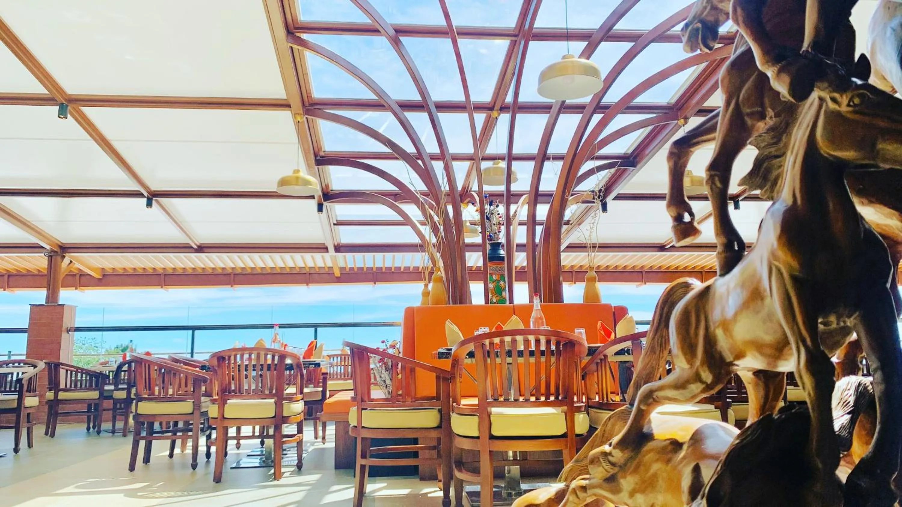 Restaurant/places to eat in Le Poshe, Kodaikanal