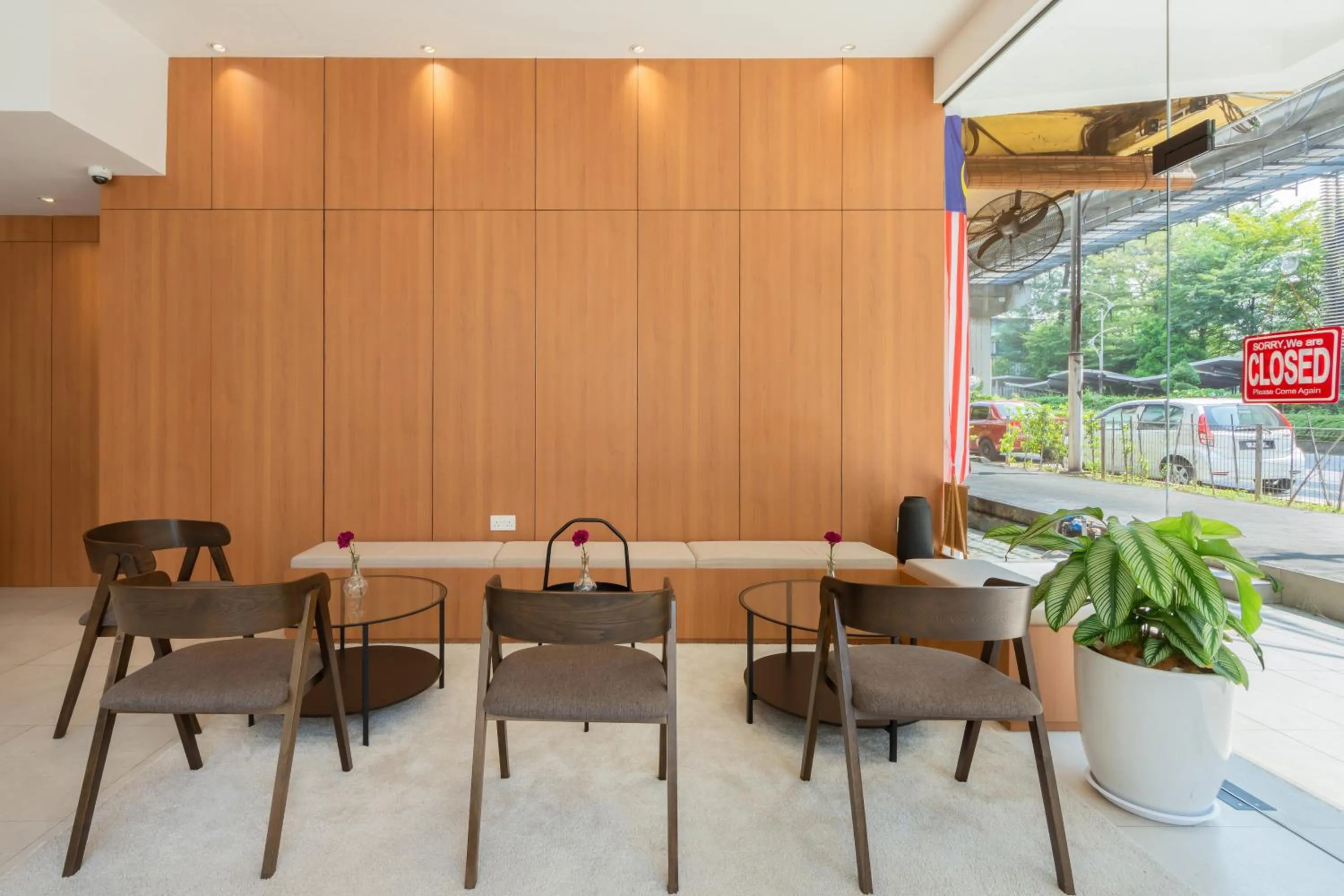 Lounge or bar in STAYS HOTEL