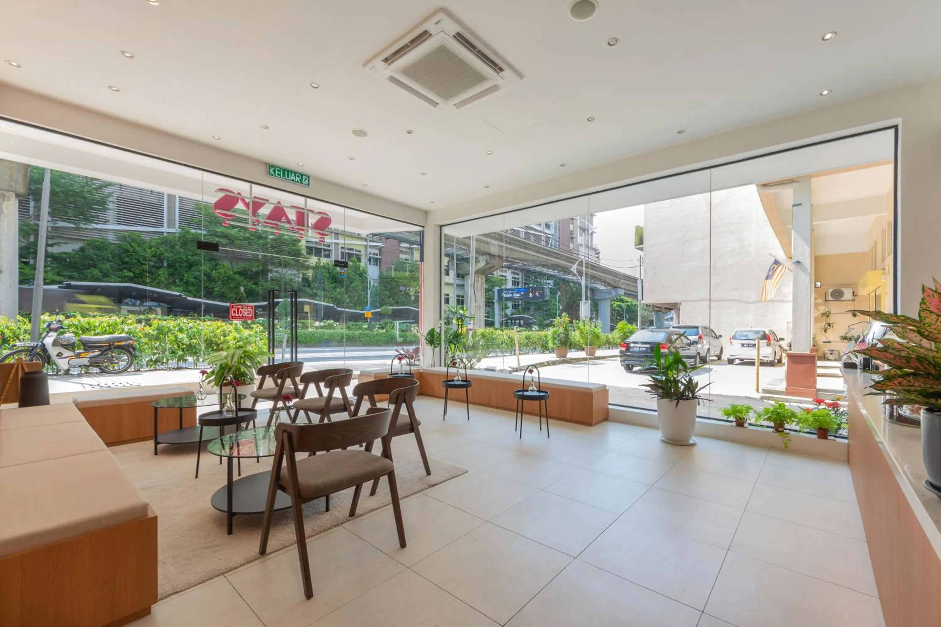 Lounge or bar in STAYS HOTEL