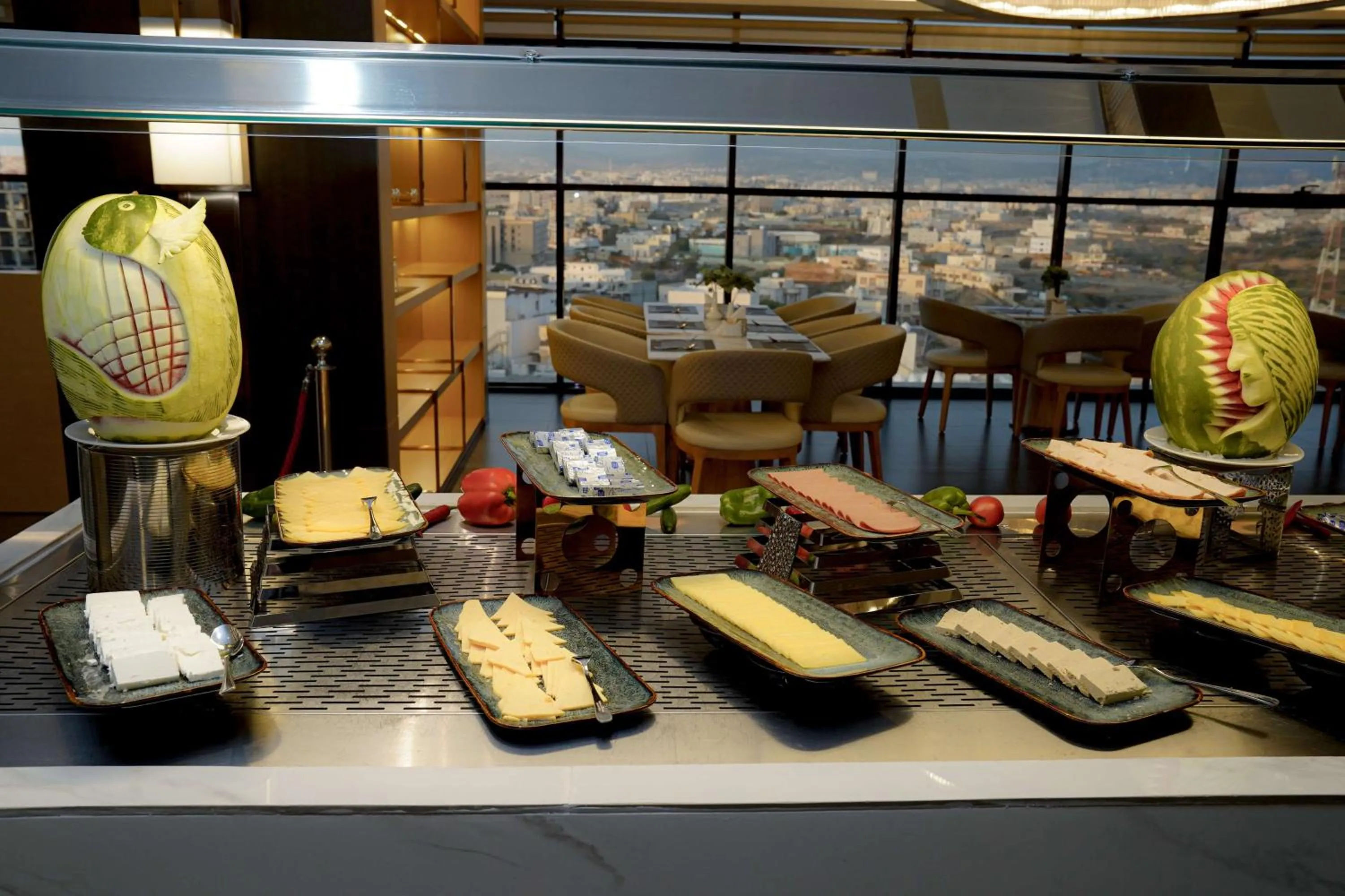 Food and drinks in Best Western Plus Danat Almansak Hotel