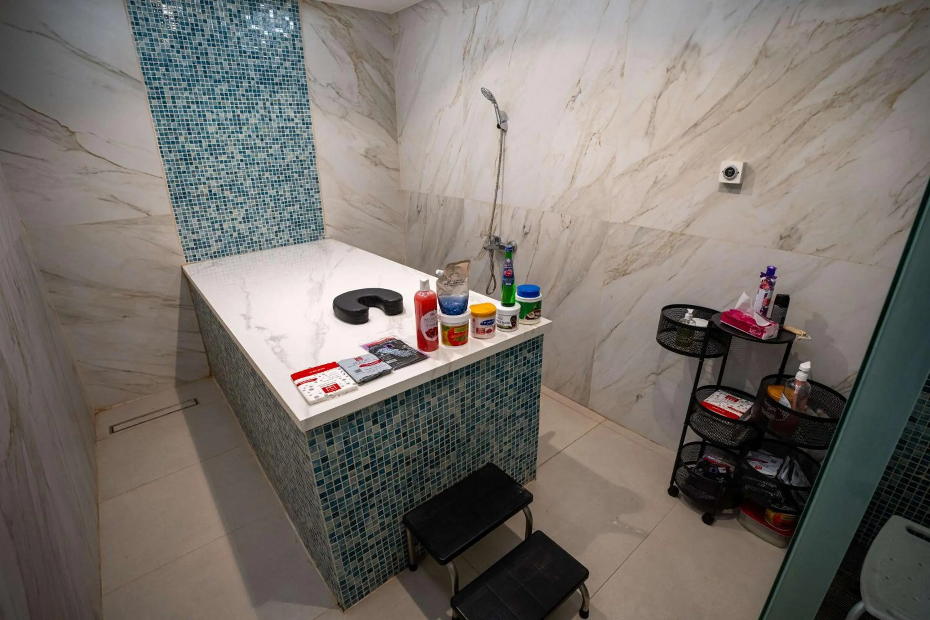 Spa and wellness centre/facilities in Best Western Plus Danat Almansak Hotel