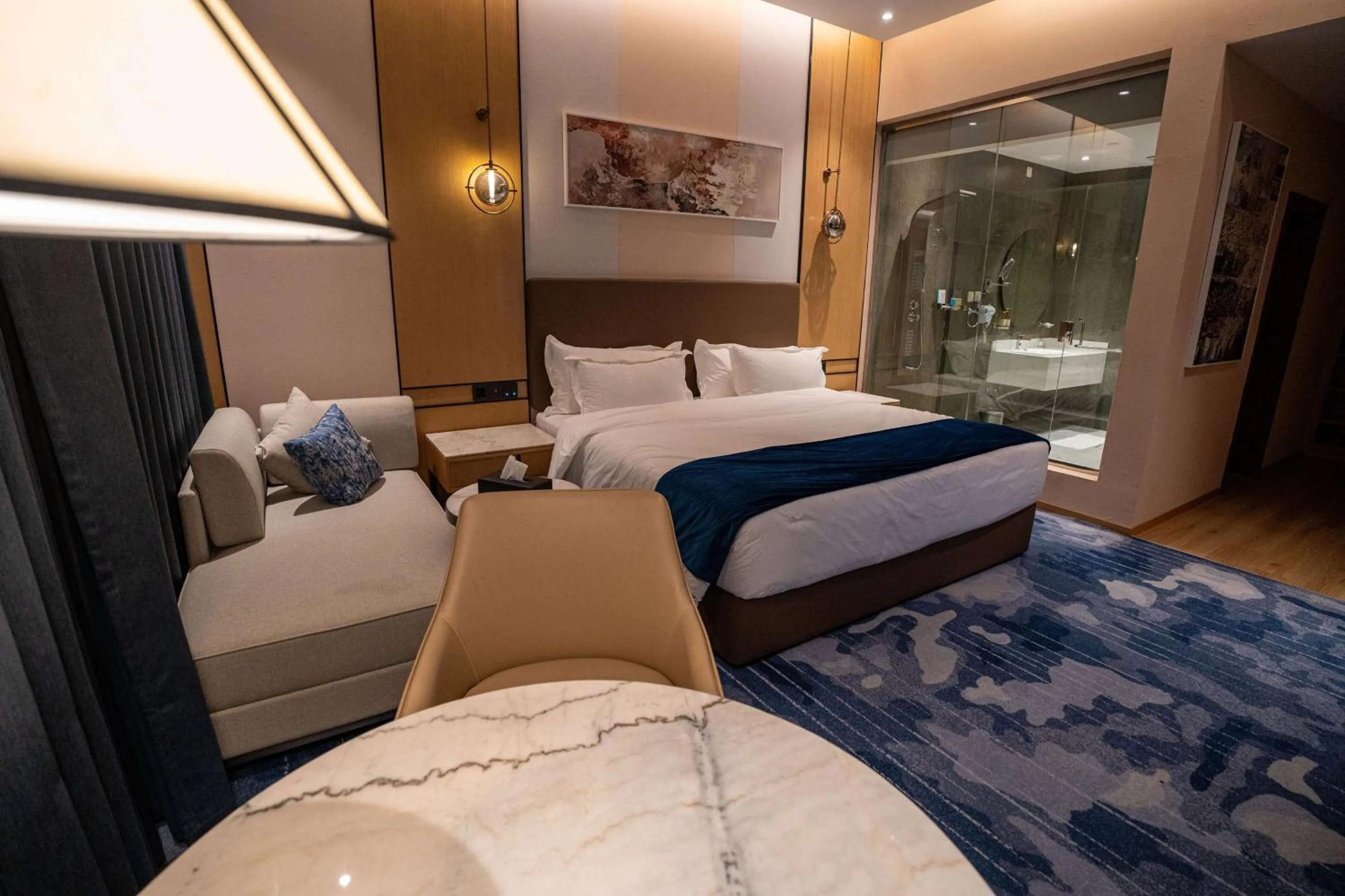 Bedroom, Bed in Best Western Plus Danat Almansak Hotel