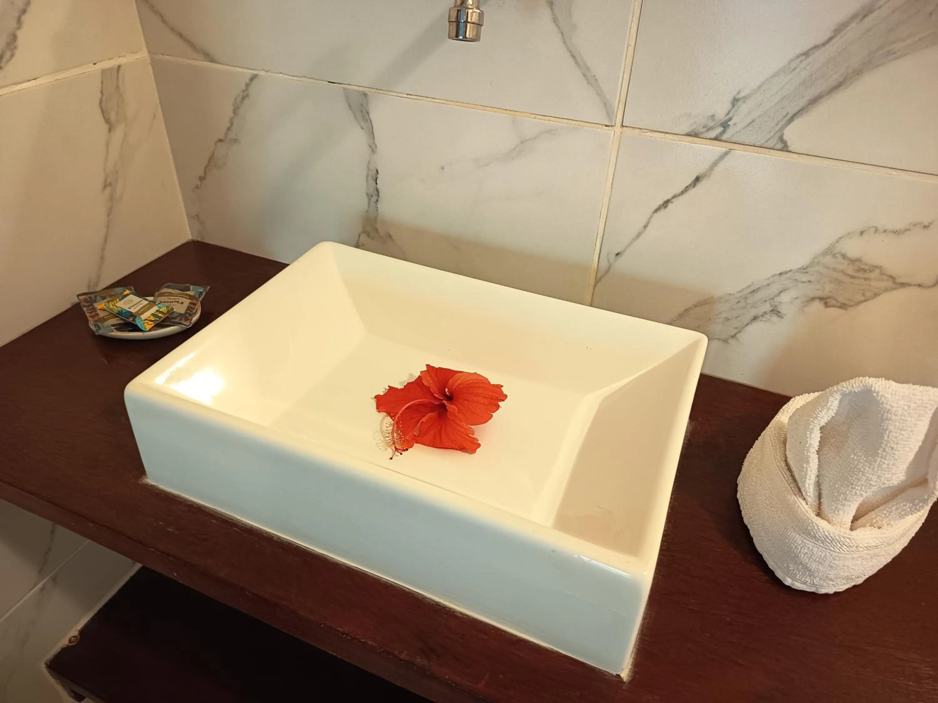 Decorative detail in Pousada Casa Do Cocotier