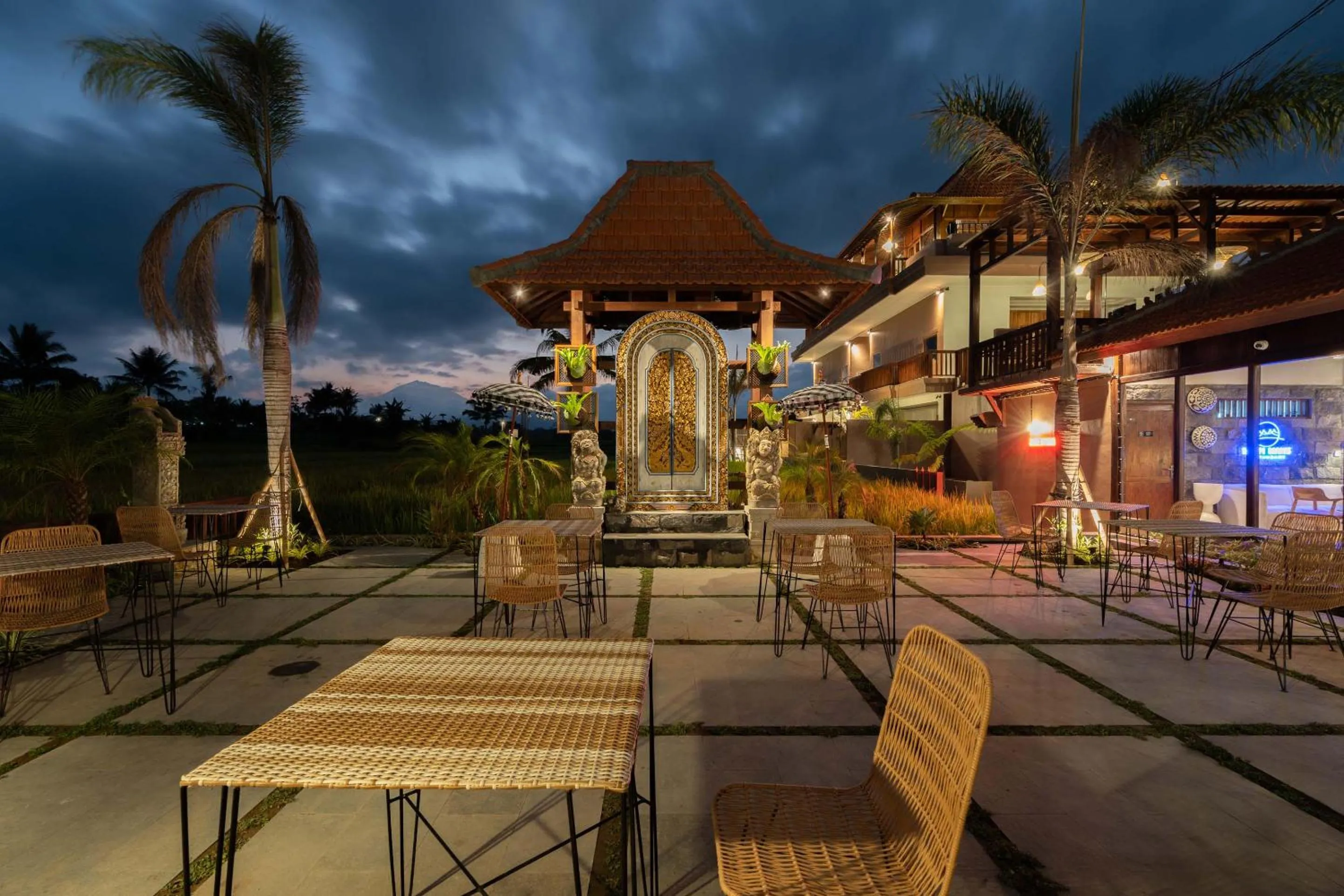 Restaurant/places to eat in Barong Bali Resort Ubud