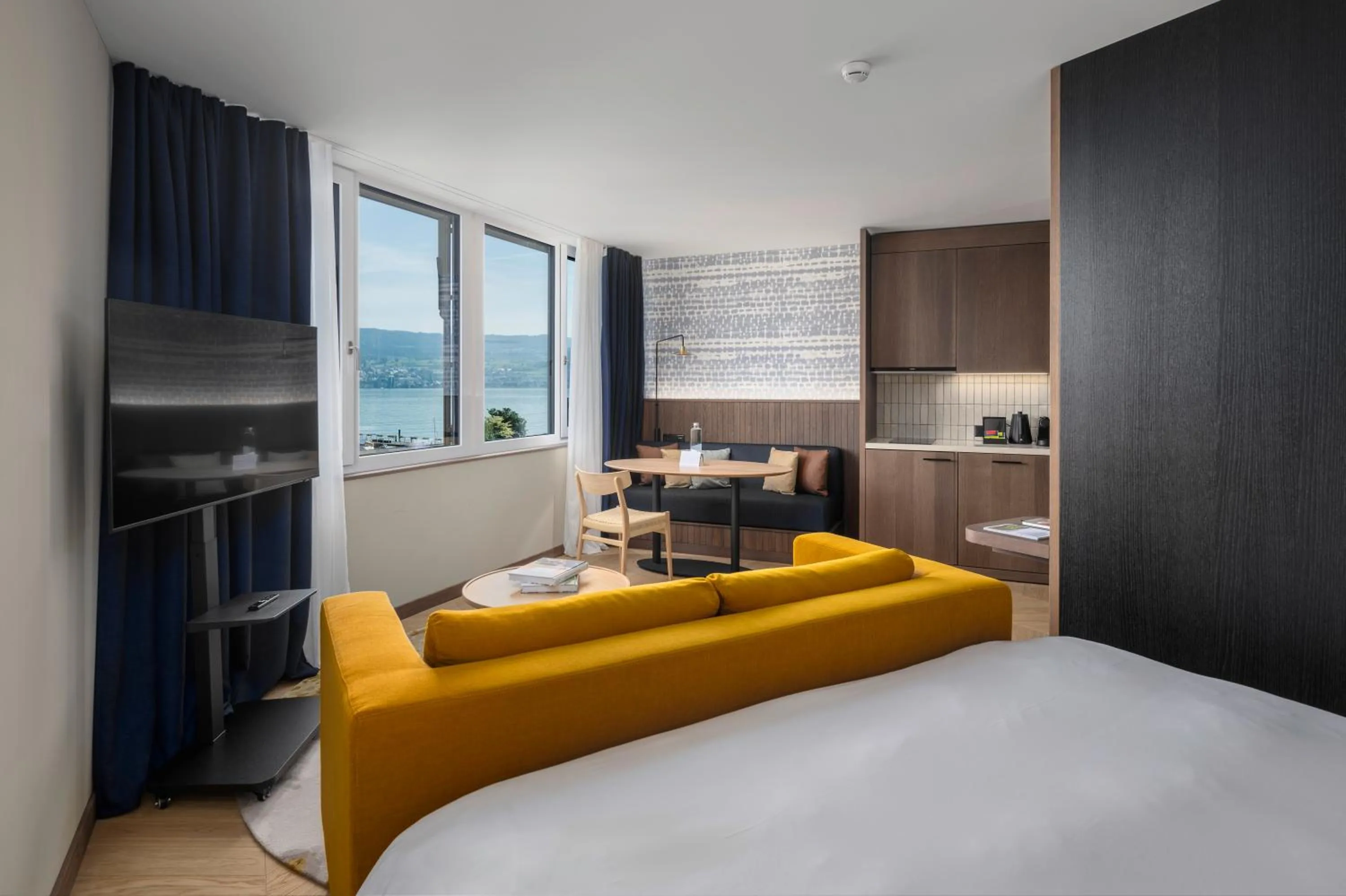 TV and multimedia, Bed in The Yarn Design & Business Hotel