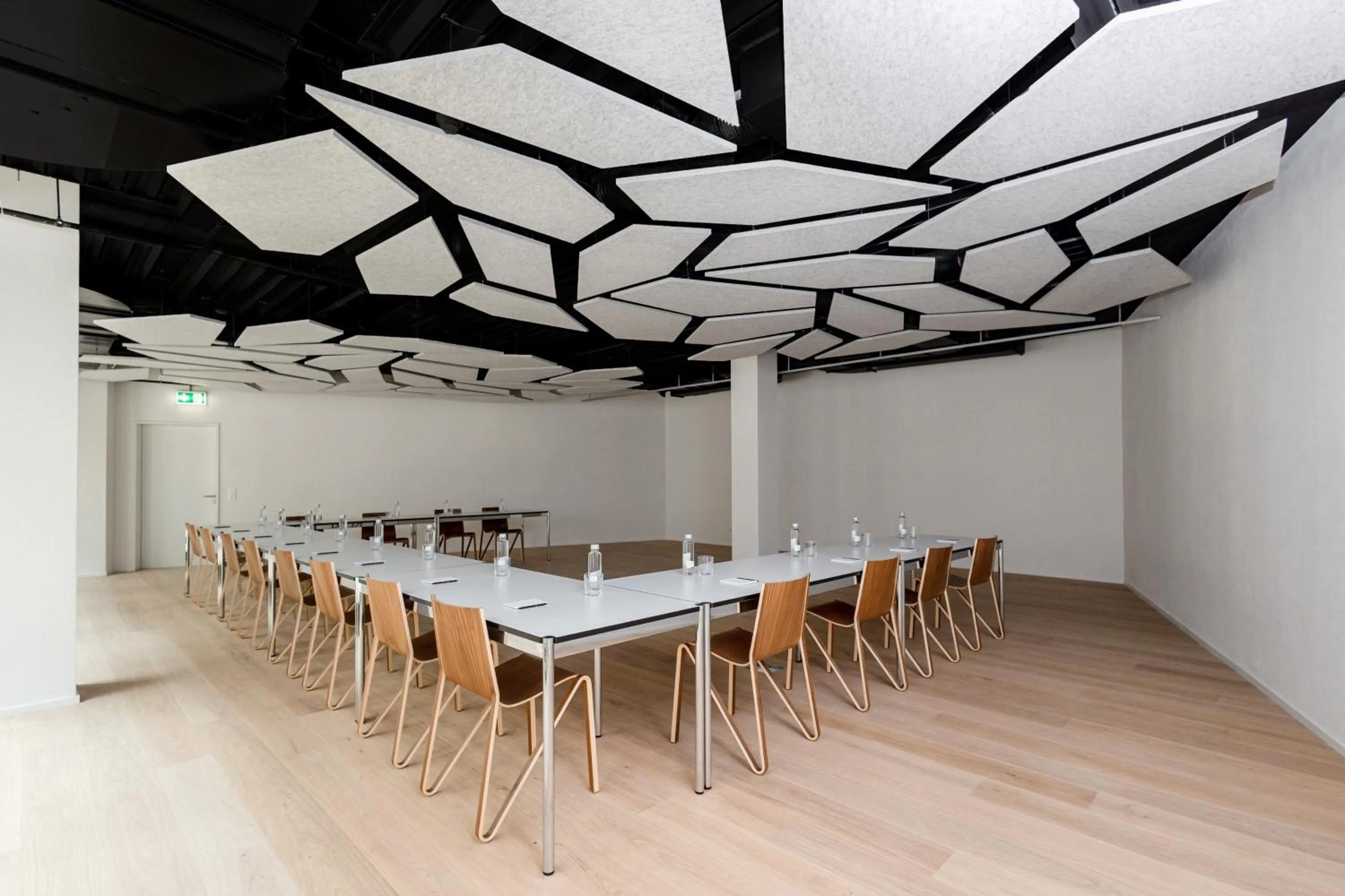 Meeting/conference room in The Yarn Design & Business Hotel