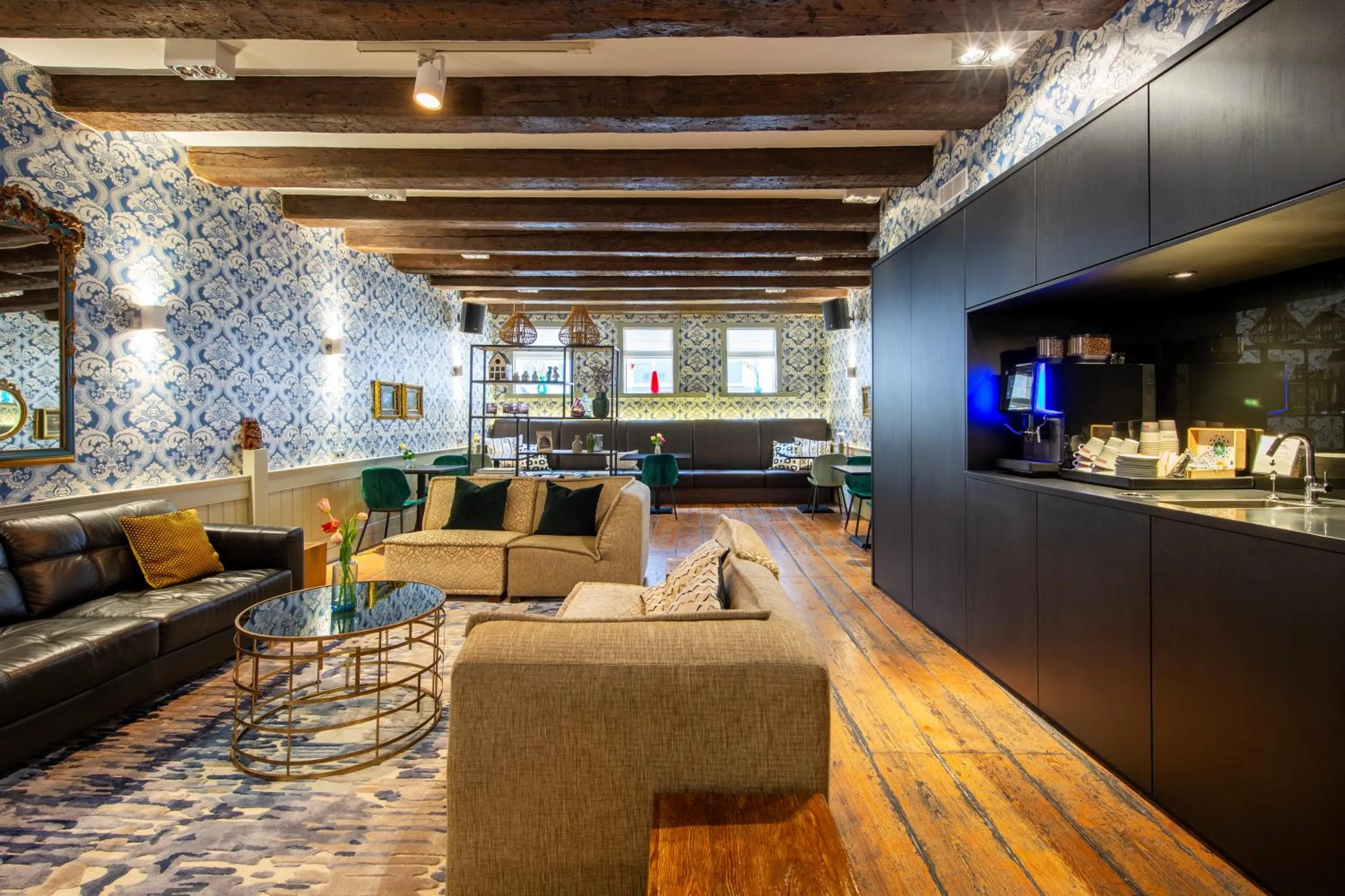 Lounge or bar in Dikker & Thijs Hotel