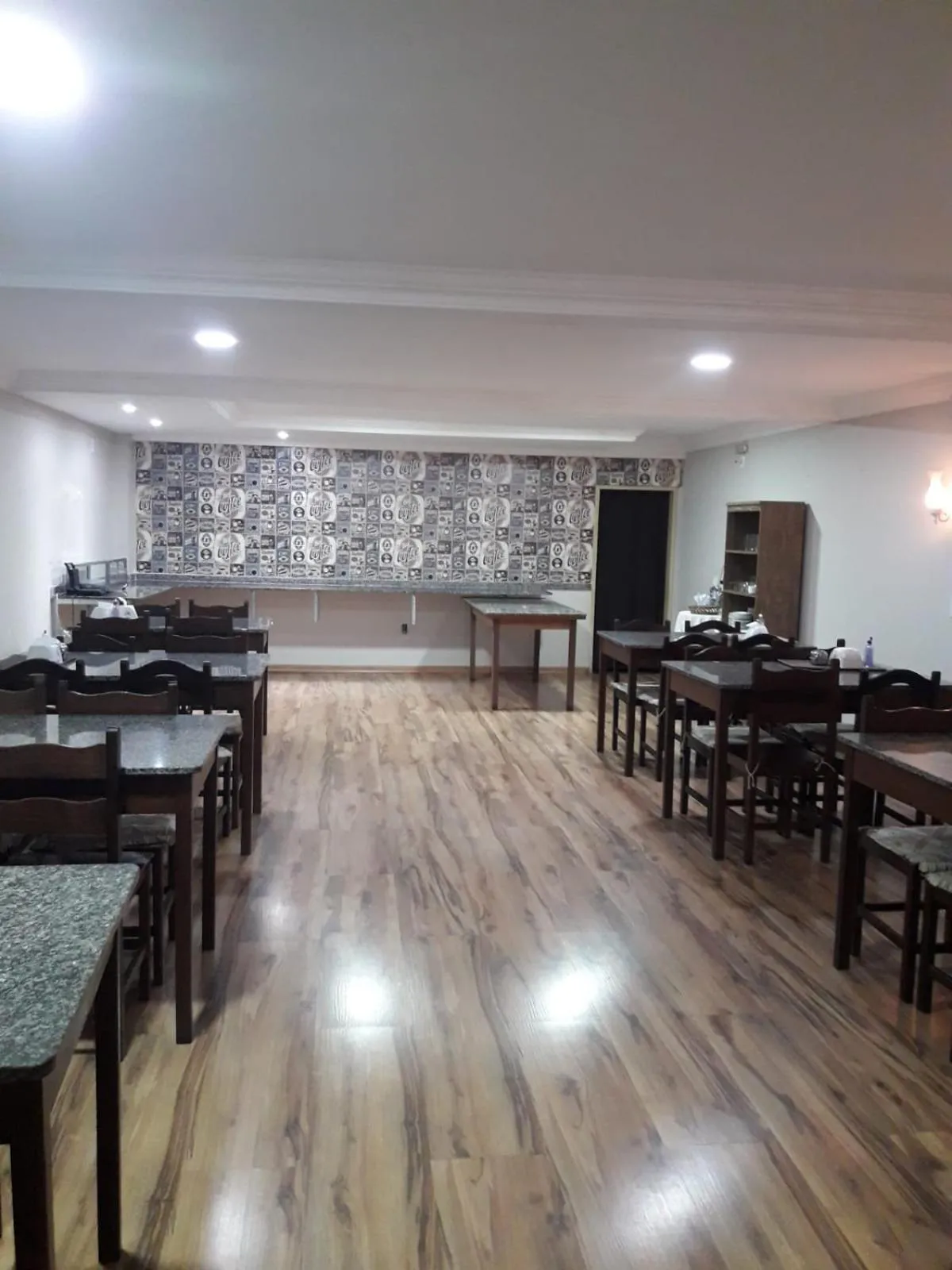 Restaurant/places to eat in Hotel Recanto Europeu