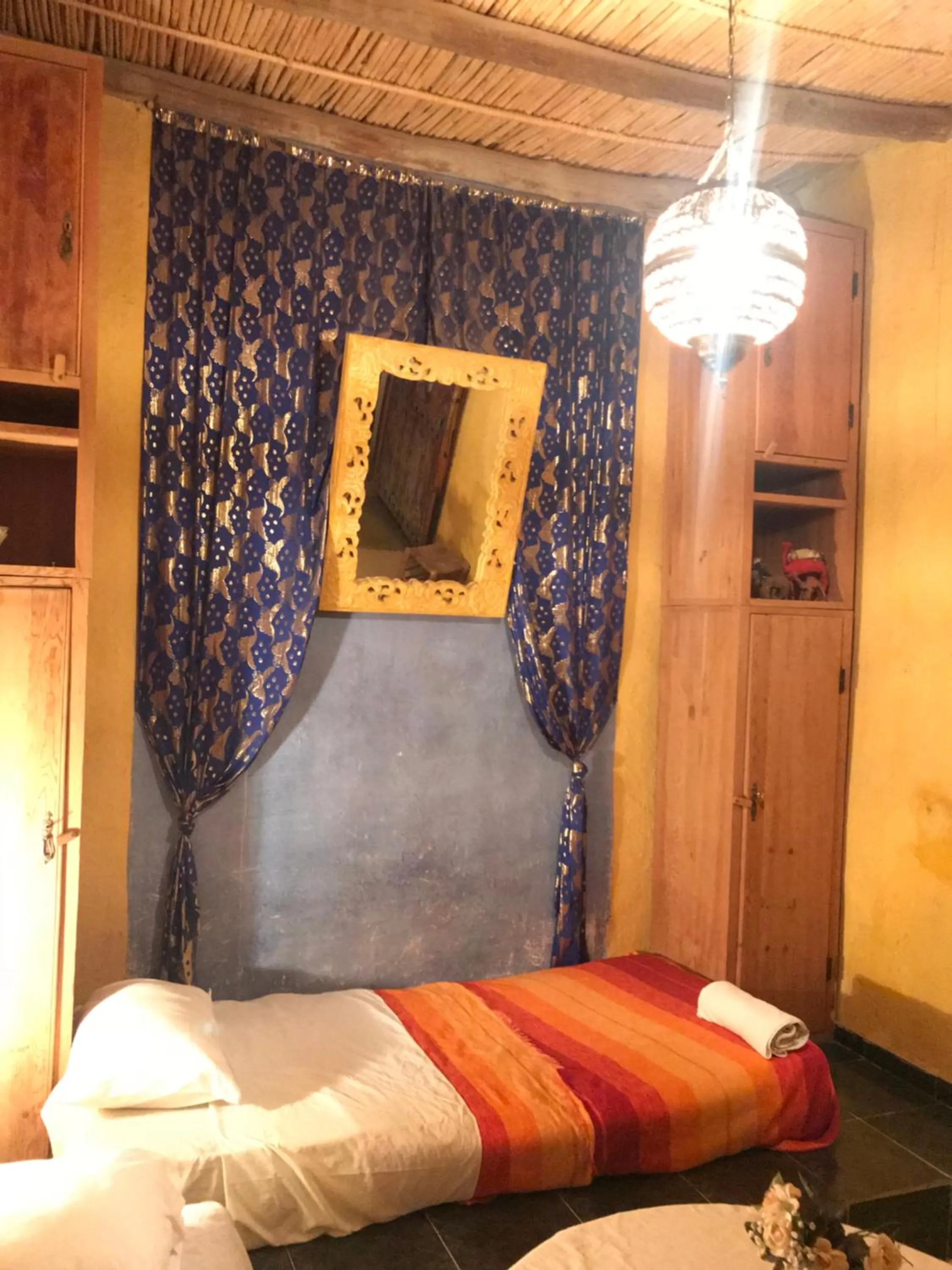 Budget Twin Room in Auberge Chez Julia