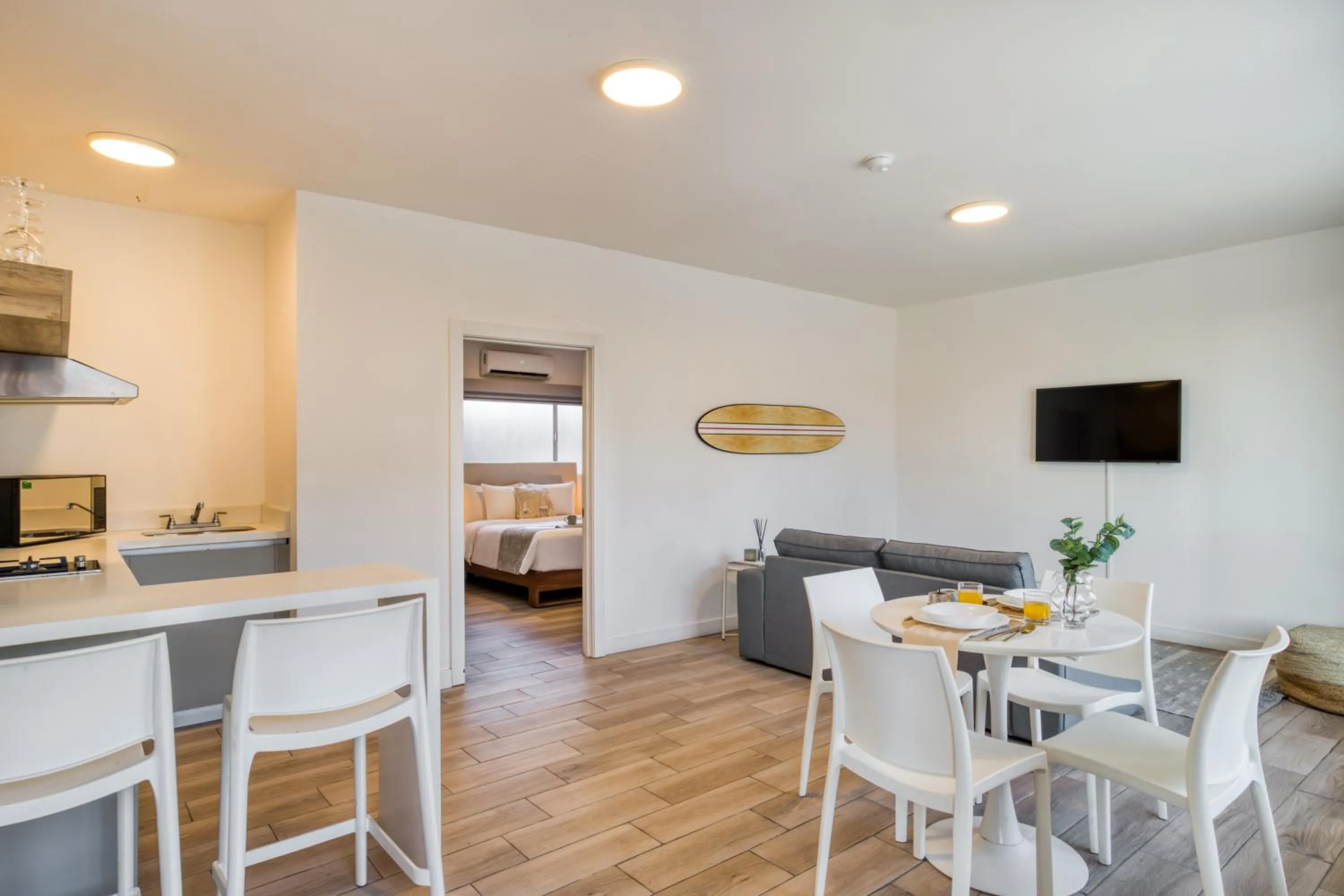 TV and multimedia in Beach House by ULIV