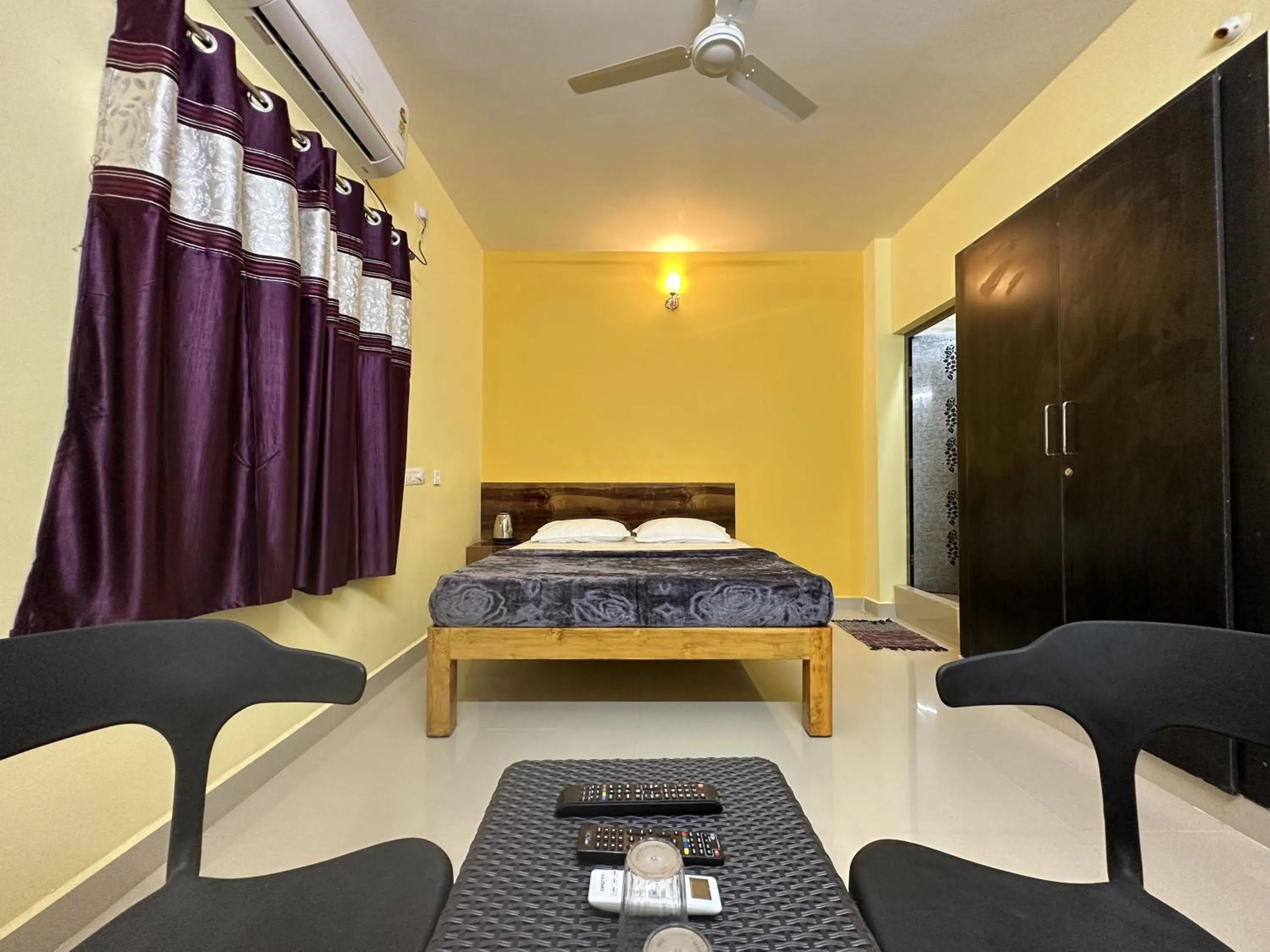 Property building, Bed in The Kaya Inn Srirangam